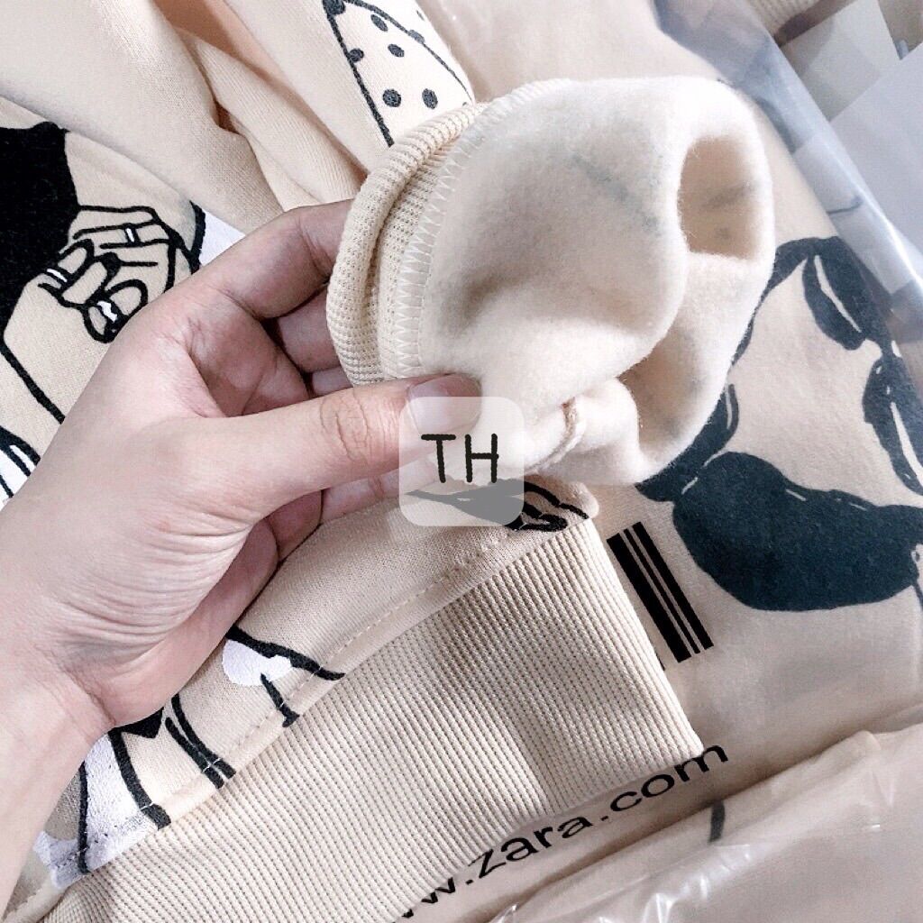 Áo nỉ bông hoạ tiết cô gái cá tính