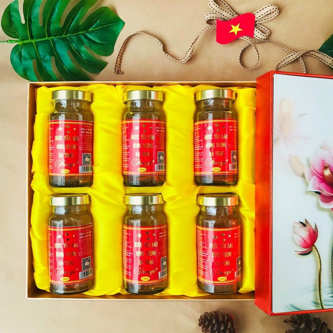 NƯỚC YẾN ĐÔNG TRÙNG HẠ THẢO 140ML