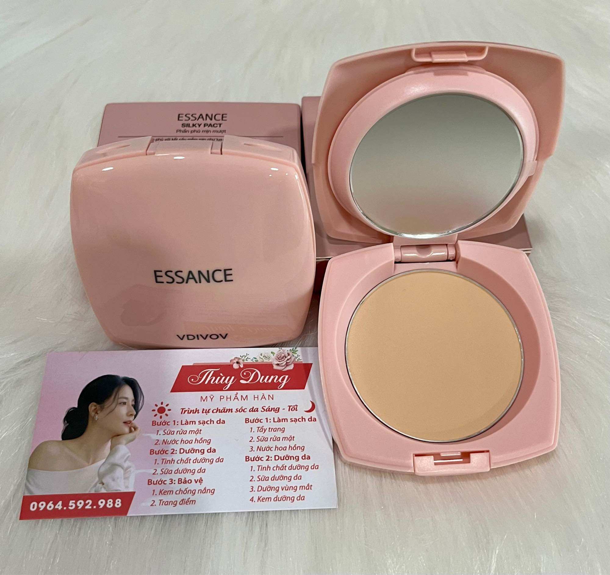 (Tem Chính Hãng)Phấn Phủ Mịn Mượt Essance Silky Pack 9G. Date 2026