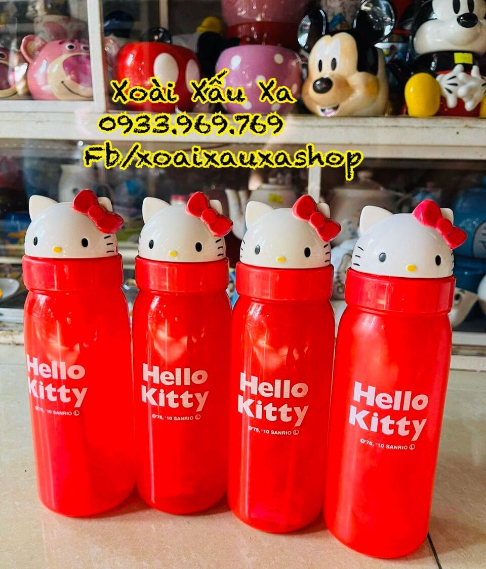 Bình nước nhựa hello kitty ống hút + kèm dây đeo tay