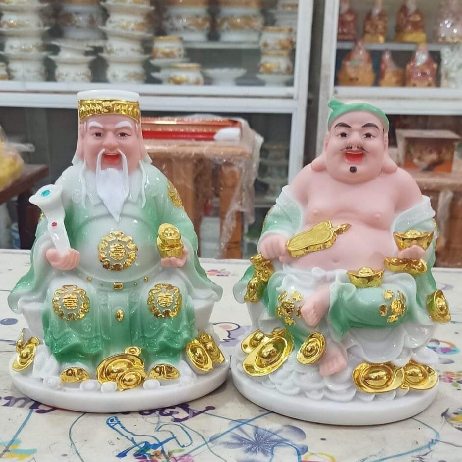 Bộ tượng thần tài thổ địa đá