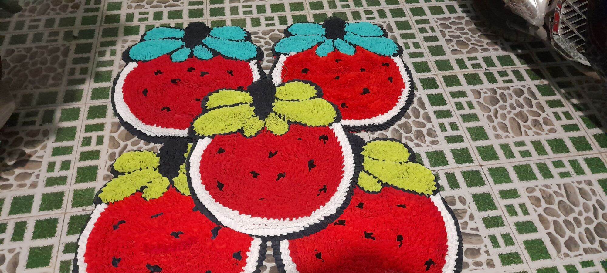 thảm  trải cây  ngọt ngào. kích thước 55cm
