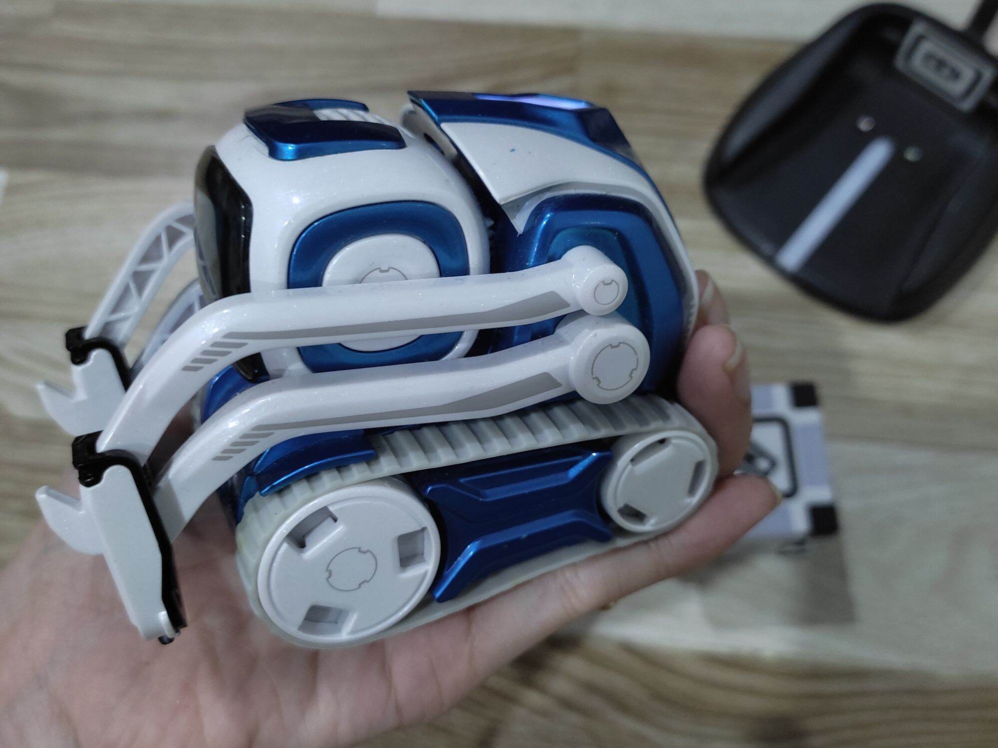 Cozmo Robot giá tốt Tháng 04,2023|BigGo Việt Nam