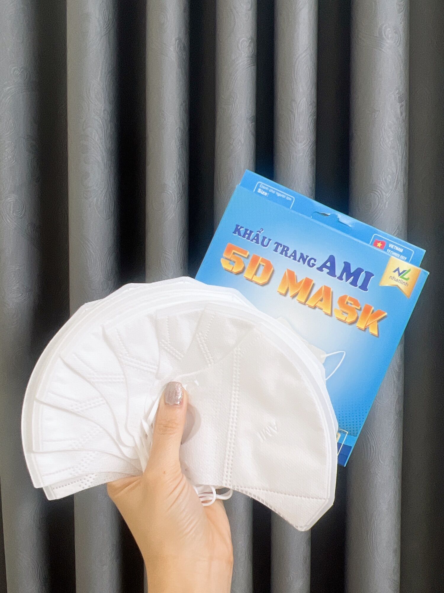 Lẻ 1 hộp (gồm 10 cái) khẩu trang 5D Ami