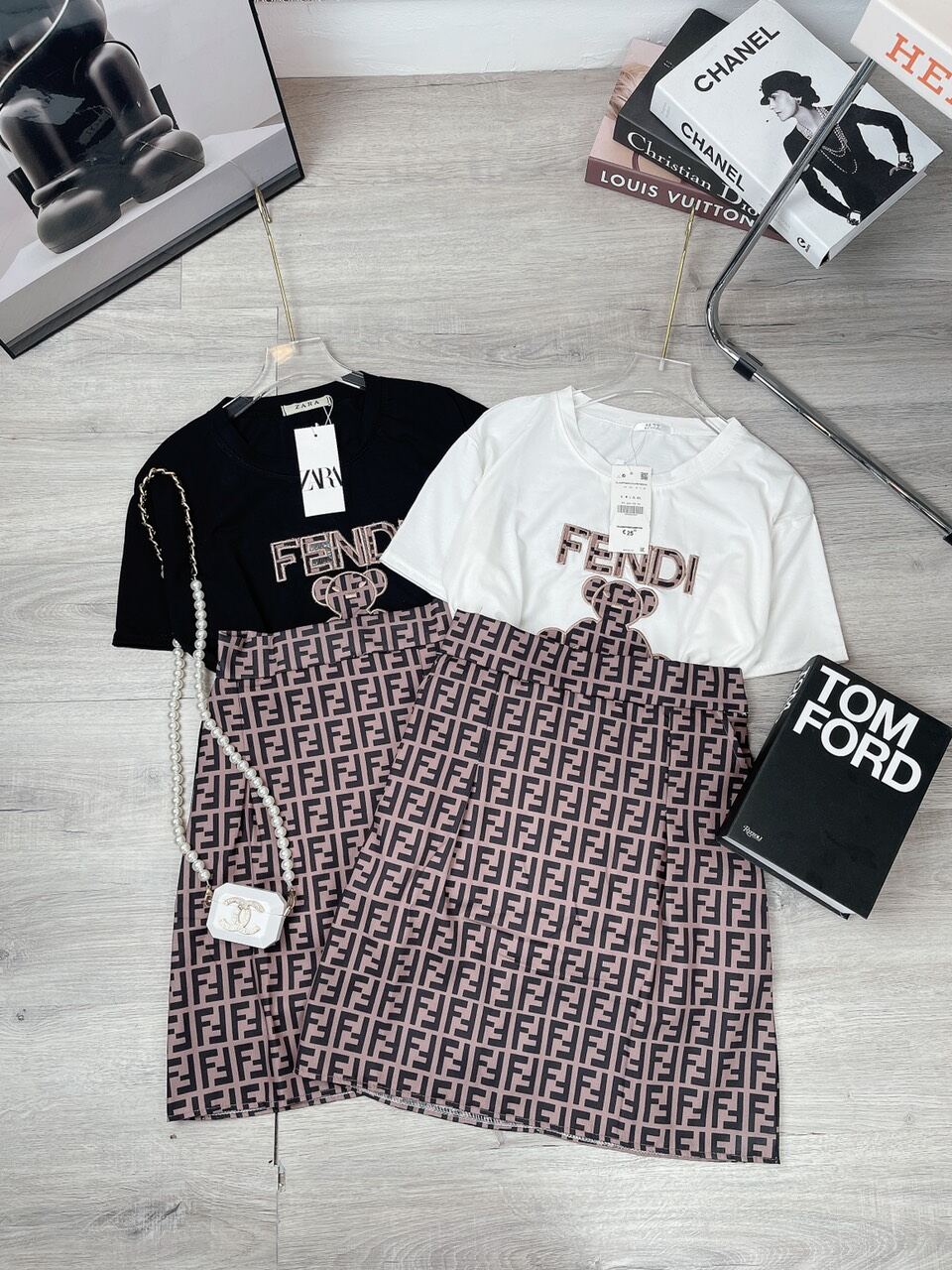 Set váy Fendi
