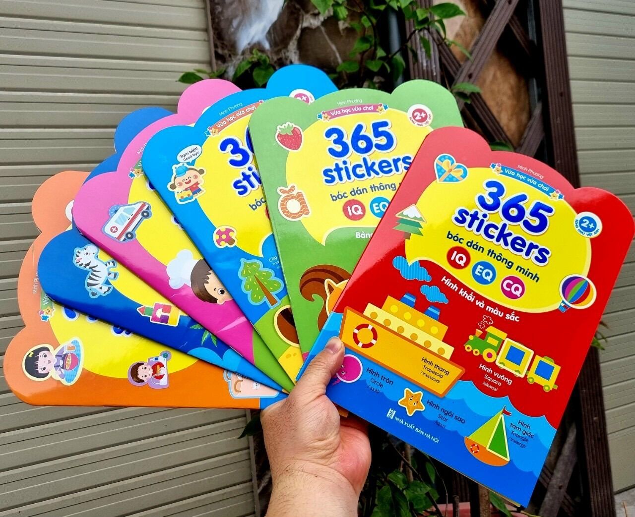 Combo 6 tập 365 sticker bóc dán thông minh cho bé