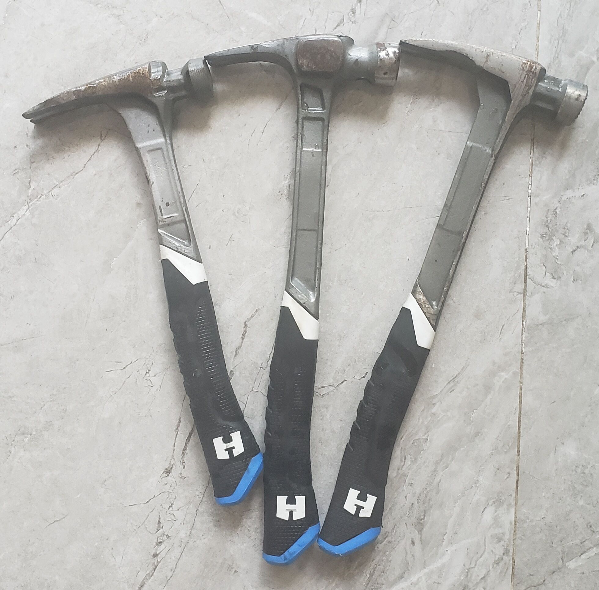 Búa Nậy Đinh Hart