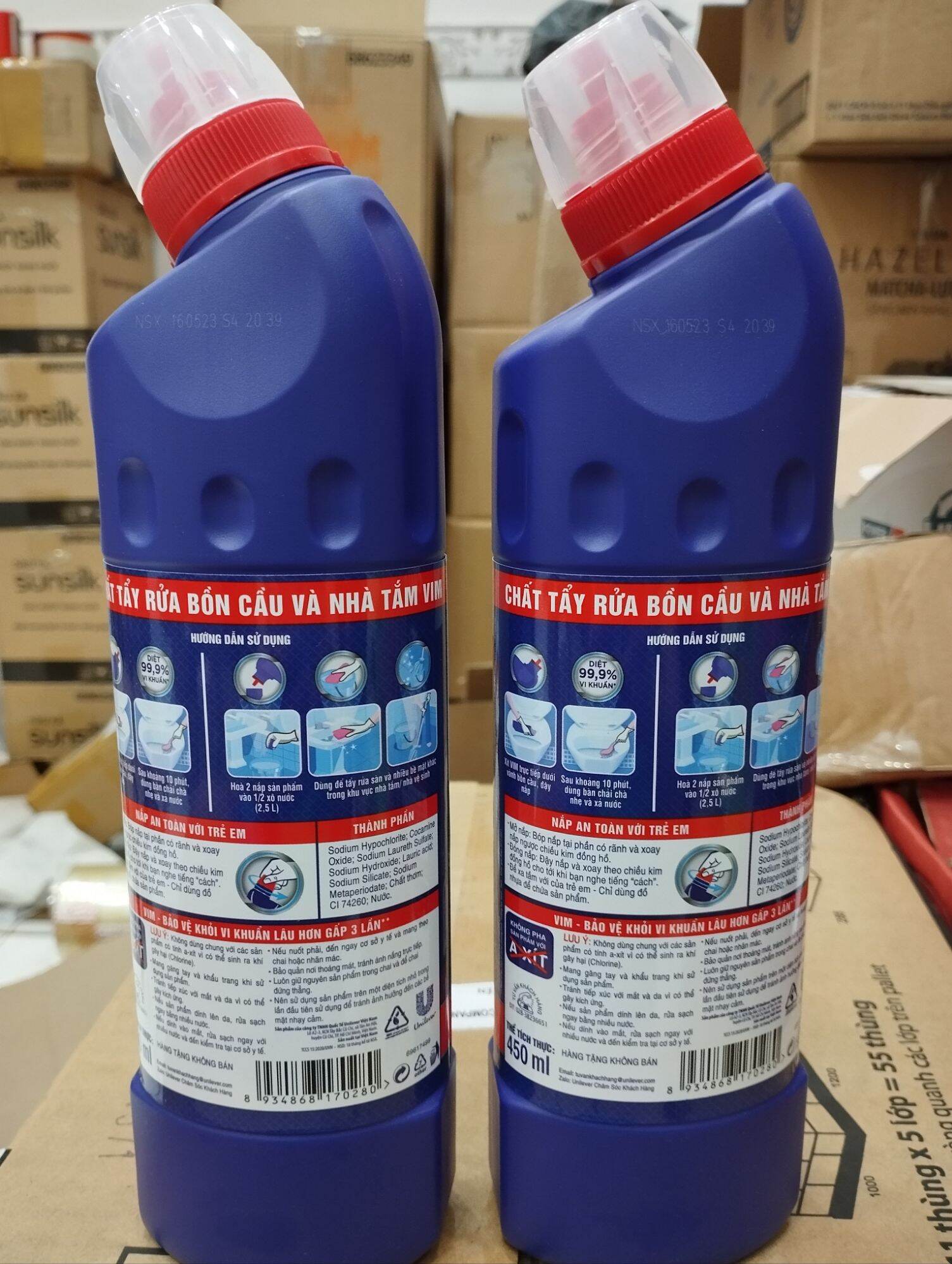 Vim tẩy bồn cầu và nhà tắm 880ml