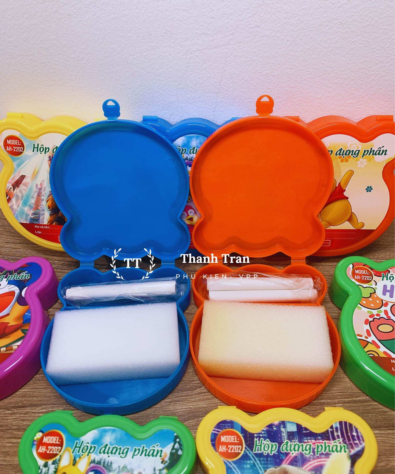 Hộp đựng phấn học sinh hình gấu panda (kèm phấn và bôi bảng)