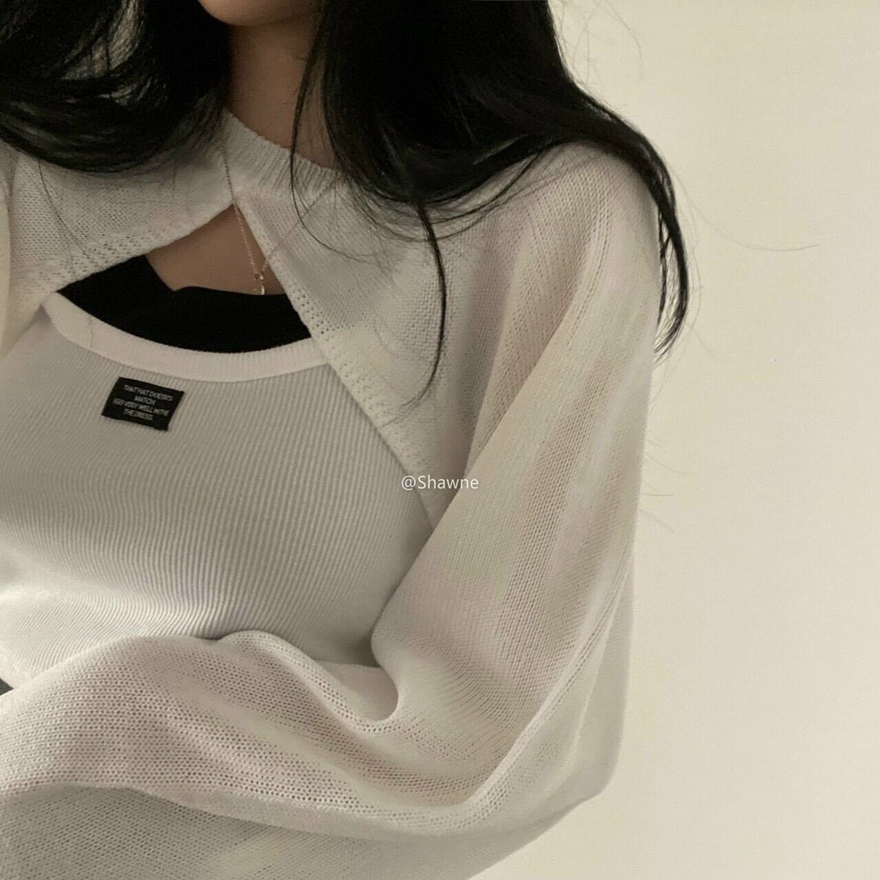 áo croptop len 2 dây và khoác len
