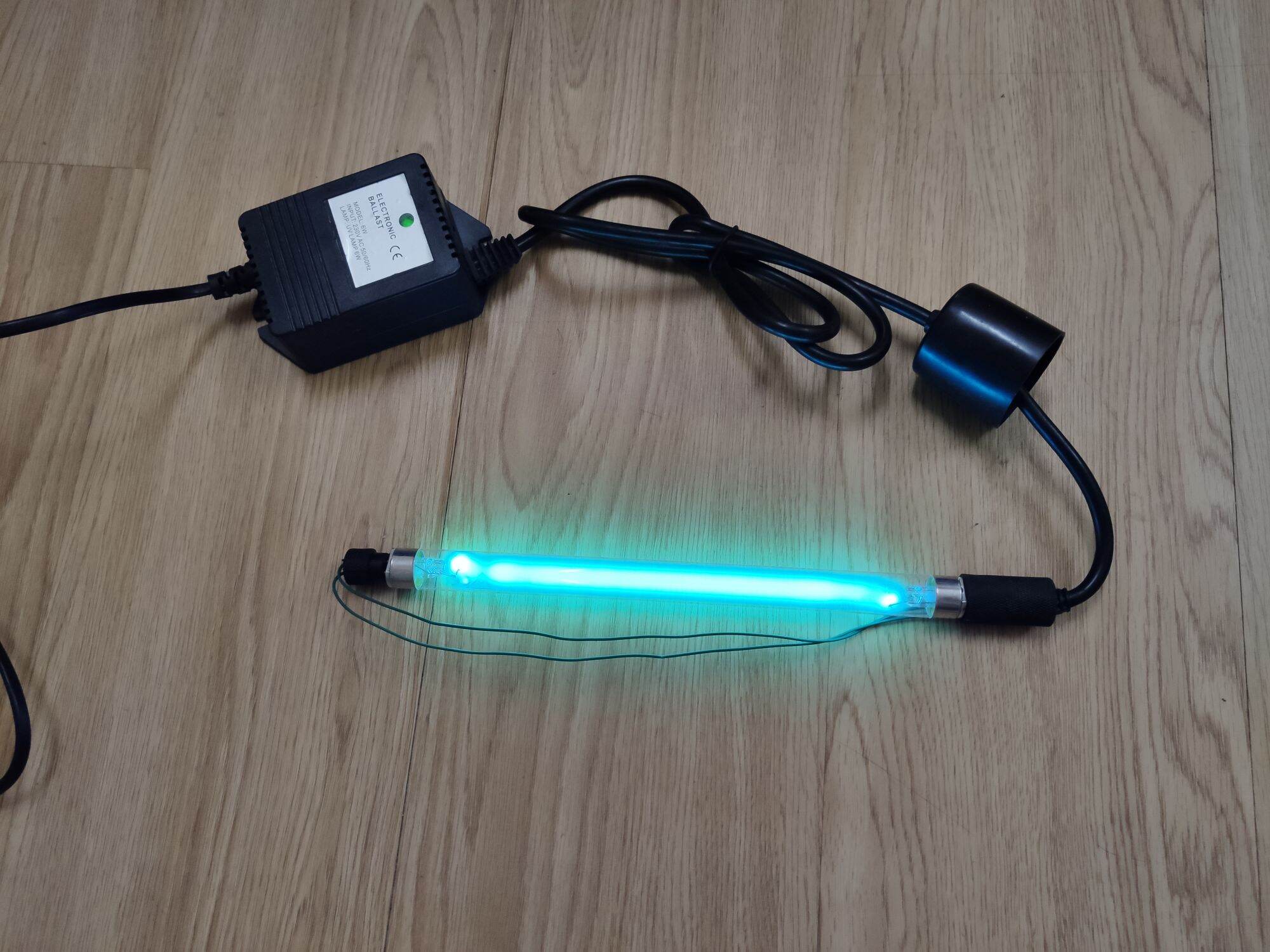 Bóng đèn UV 6W Philips cho máy lọc nước (2 chân 2 đầu)