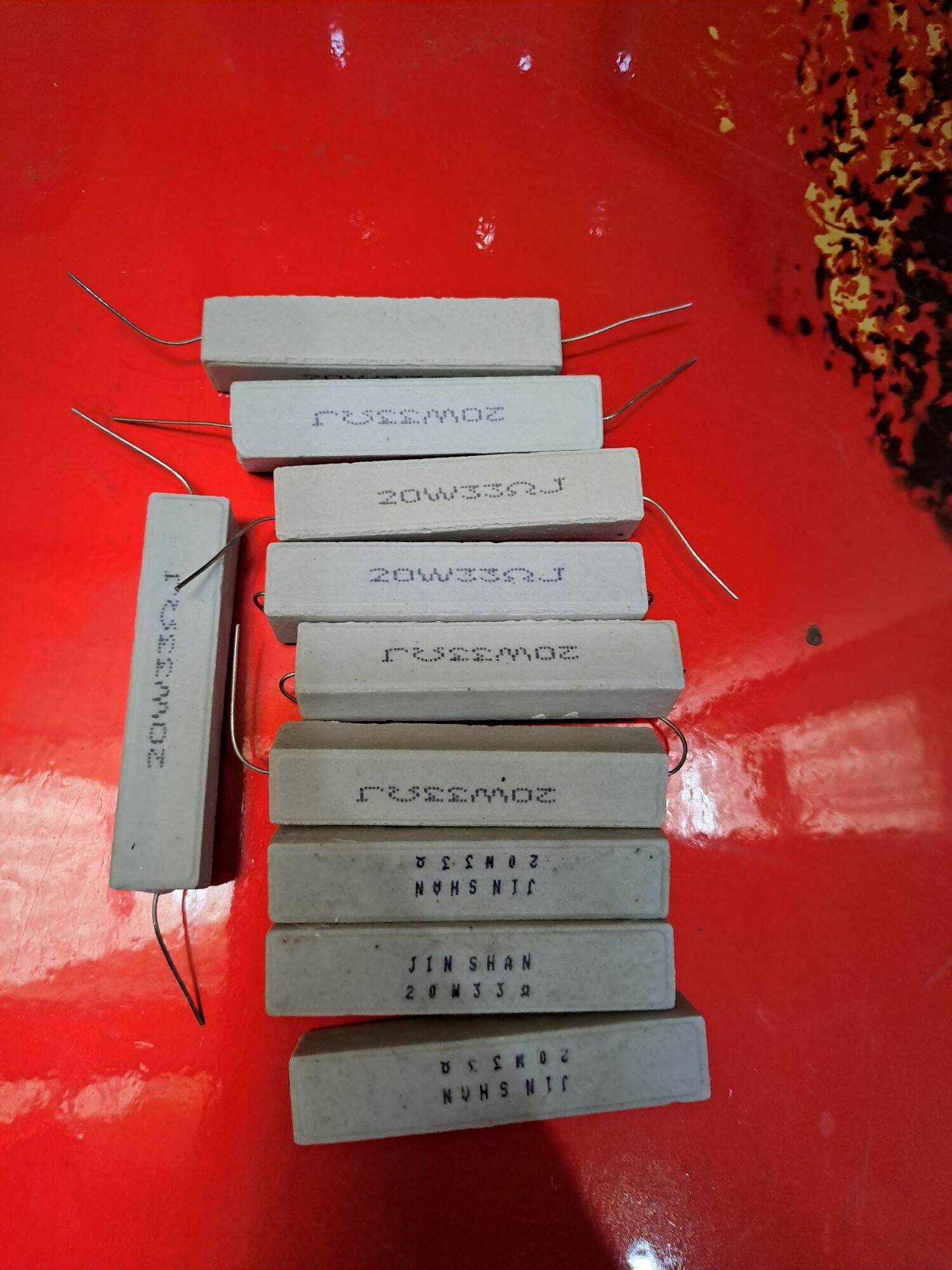 5 Điện trở sứ 33om 20w
