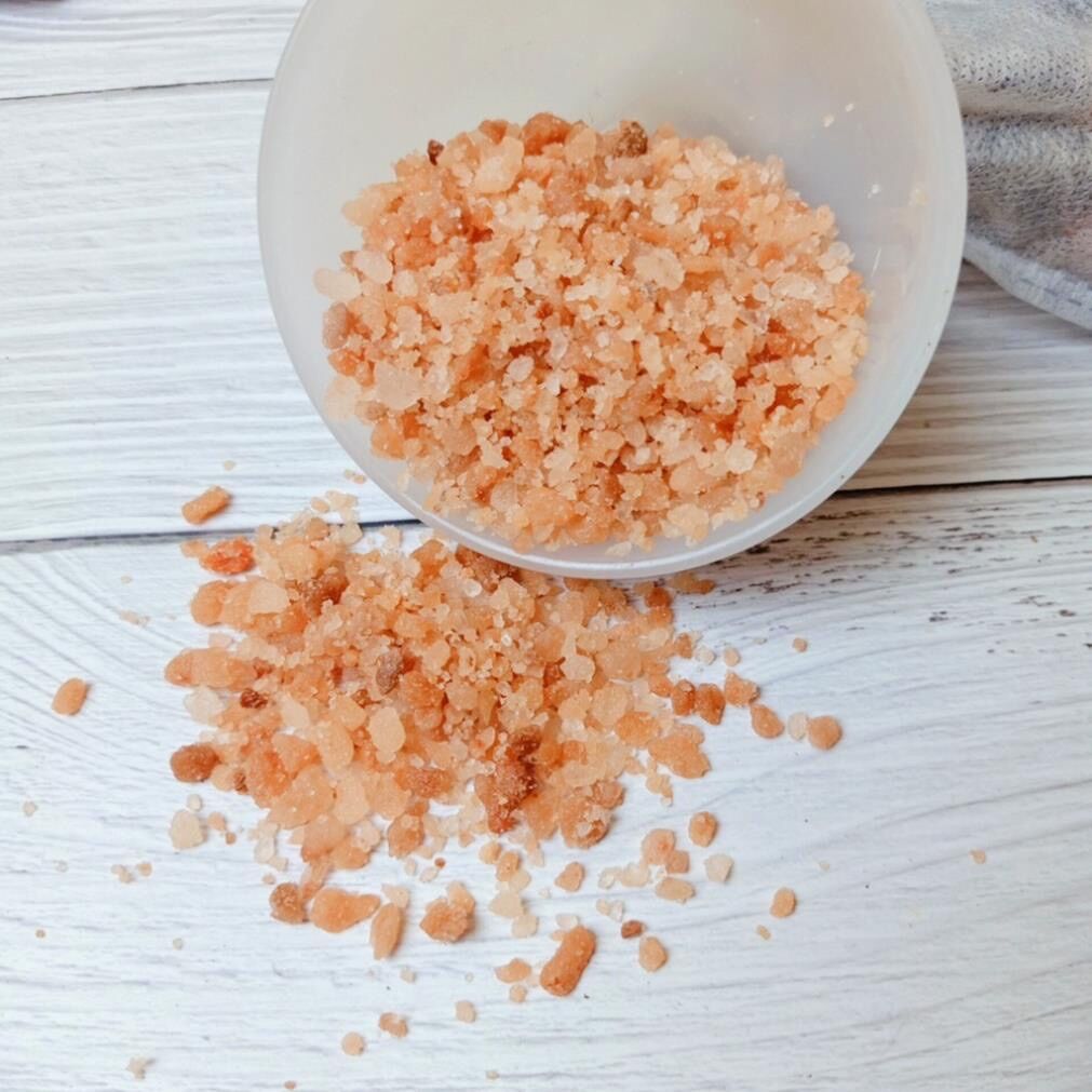 MUỐI HỒNG THẢO DƯỢC NGÂM CHÂN