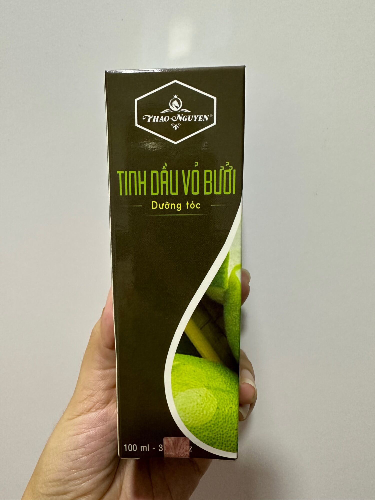 Tinh dầu vỏ bưởi dưỡng tóc dạng xịt 100ml