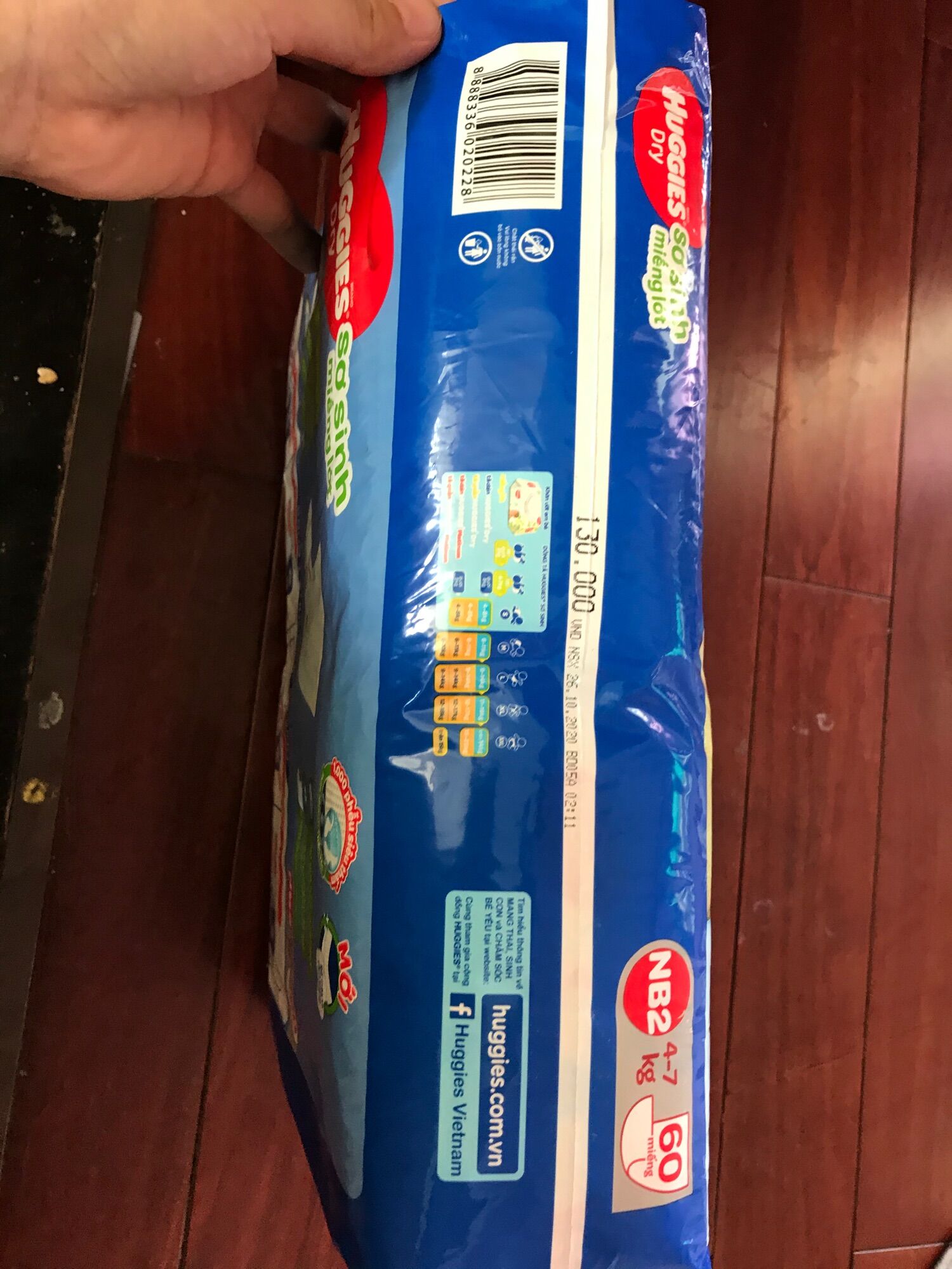 Miếng lót sơ sinh Huggies Dry NB2 - 60 miếng