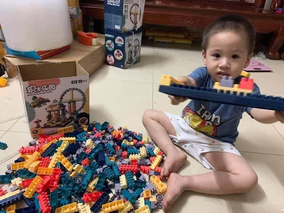 Bộ Lego xếp hình 520 chi tiết