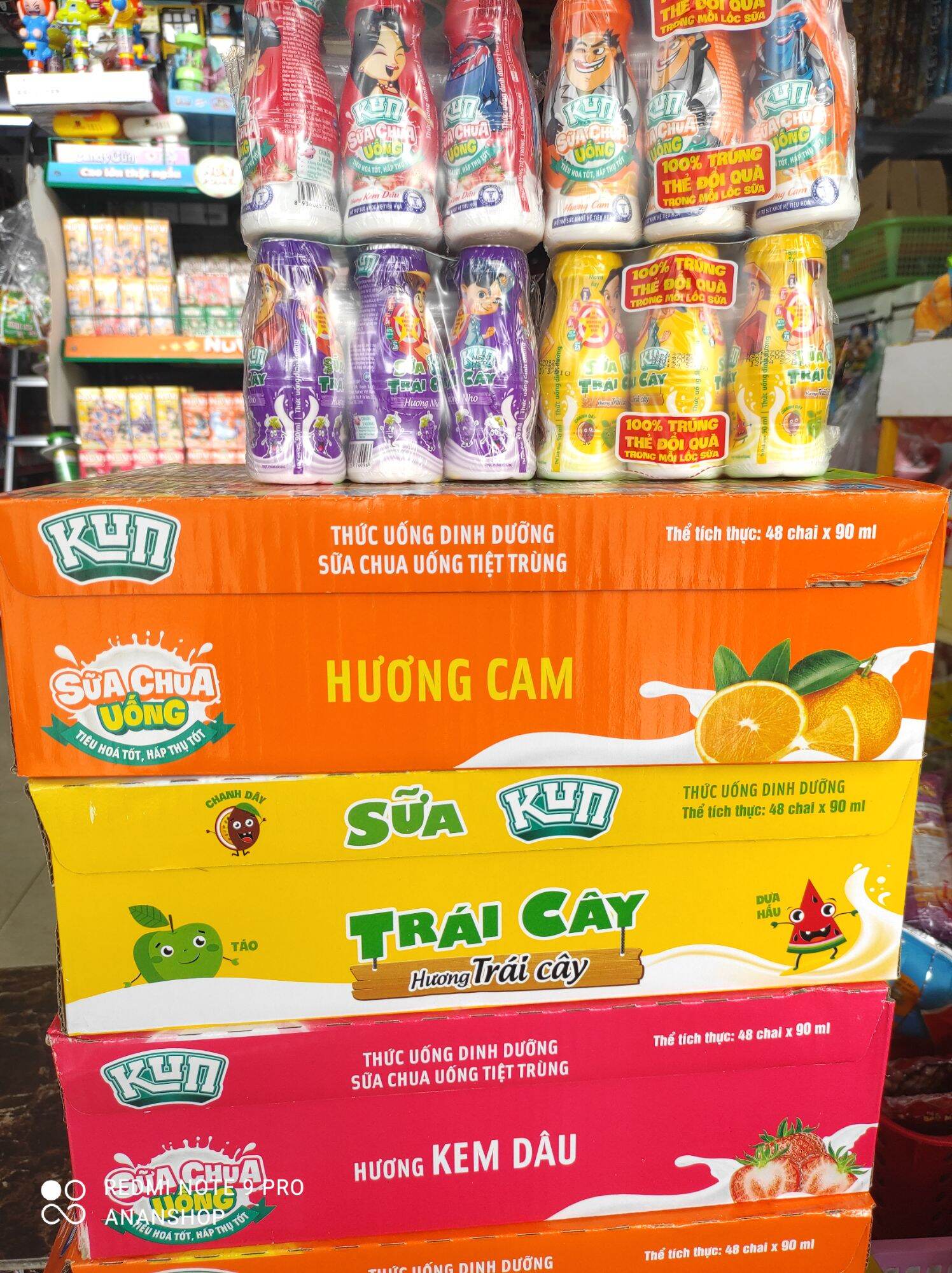 Thùng 48 chai 90ml sữa Kun dâu, nho, cam, trái cây
