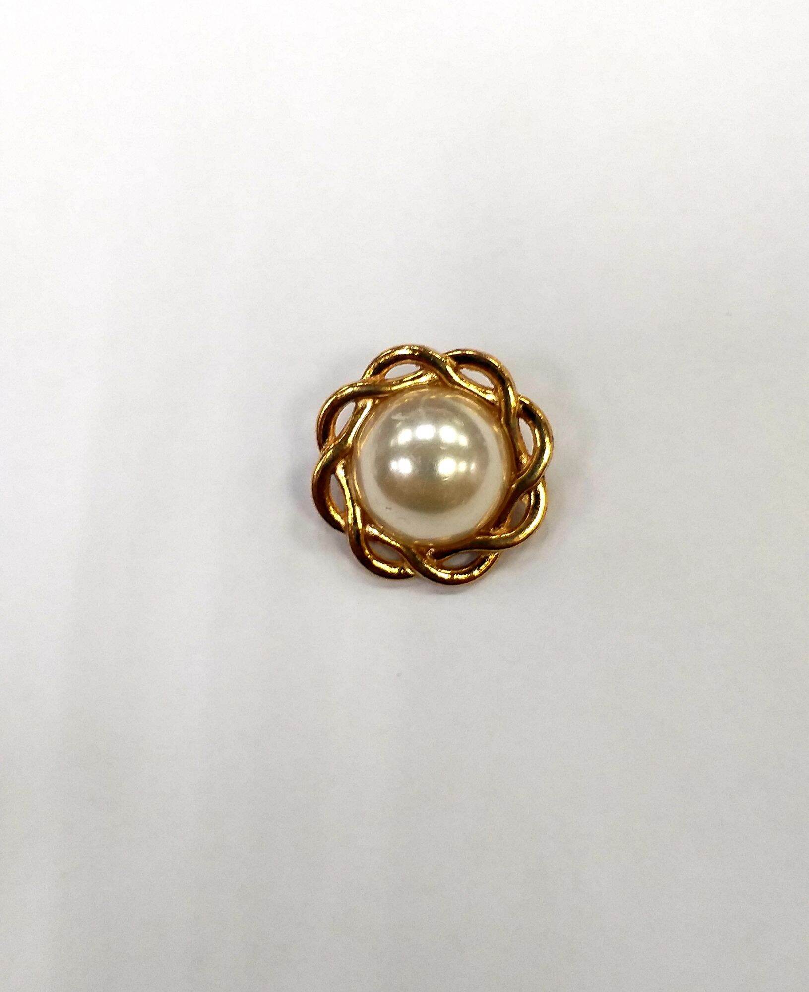 Nút vest may lên áo vải dạ cho mùa đông .hàng cao cấp giá của 1 nút. bảng 2cm