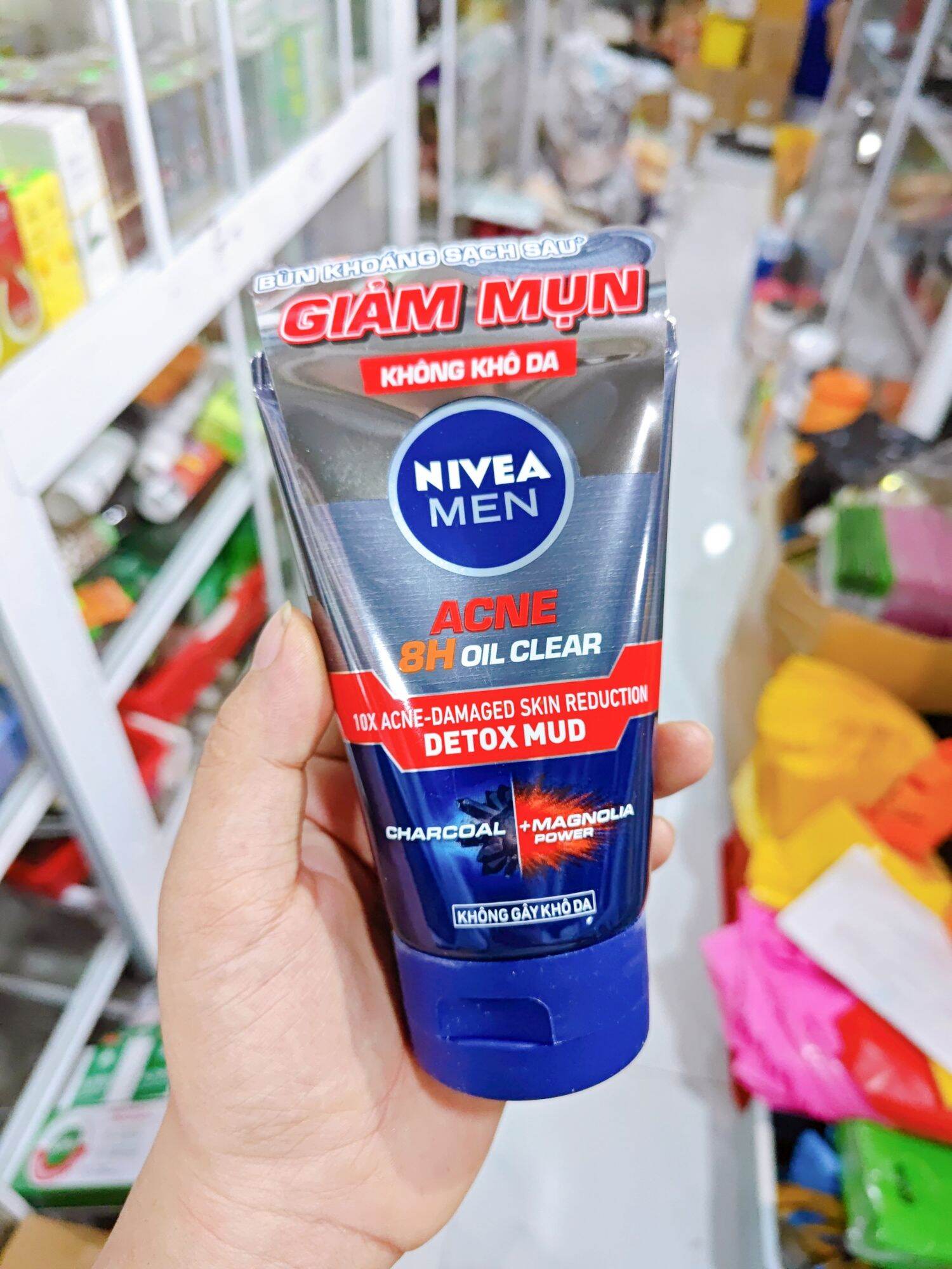 Sữa Rửa Mặt Bùn Khoáng NIVEA Men Detox Mud - Giúp Giảm Mụn Và Hư Tổn Da ( 100g )