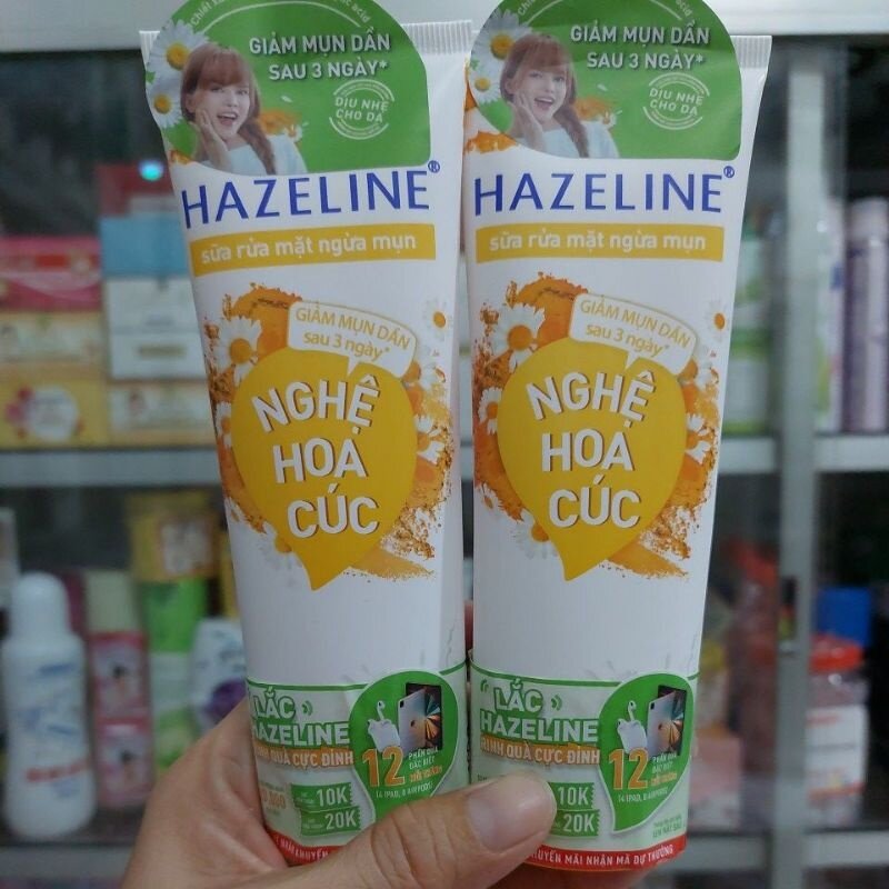 SỮA RỬA MẶT GIẢM DẦN MỤN SAU 3 NGÀY HAZELINE NGHỆ HOA CÚC 100G, HÀNG CHÍNH HÃNG