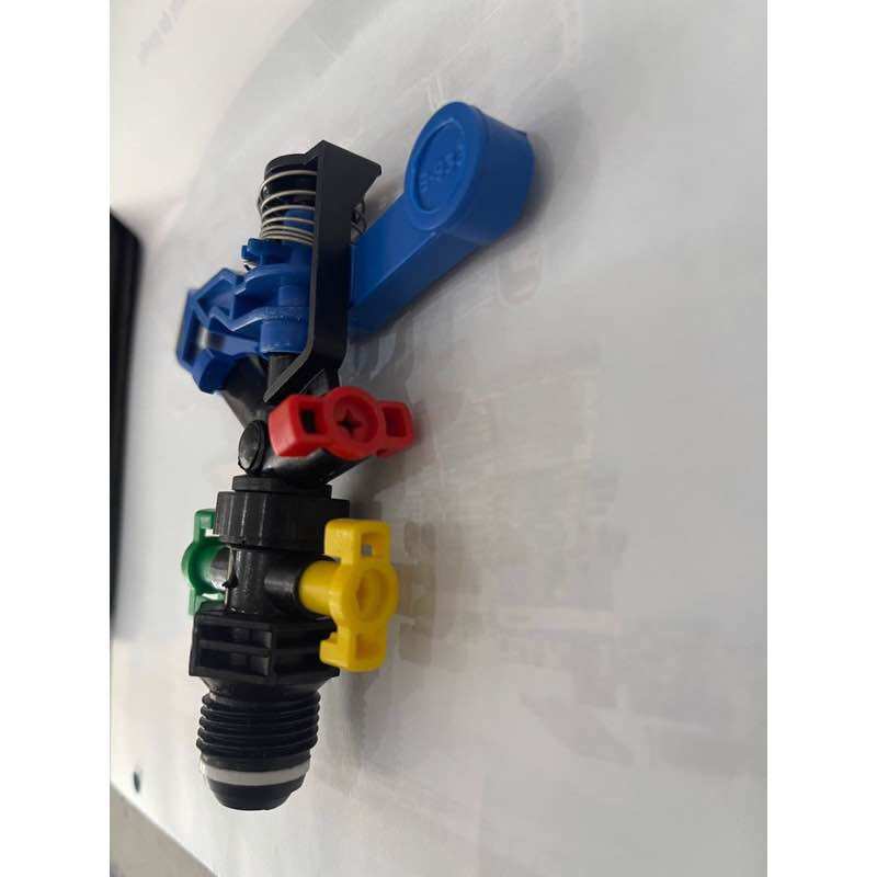 Béc tưới phun mưa cánh đập phi 21 BB 933 ( kèm 2 họng phun thay đổi lưu lượng nước )