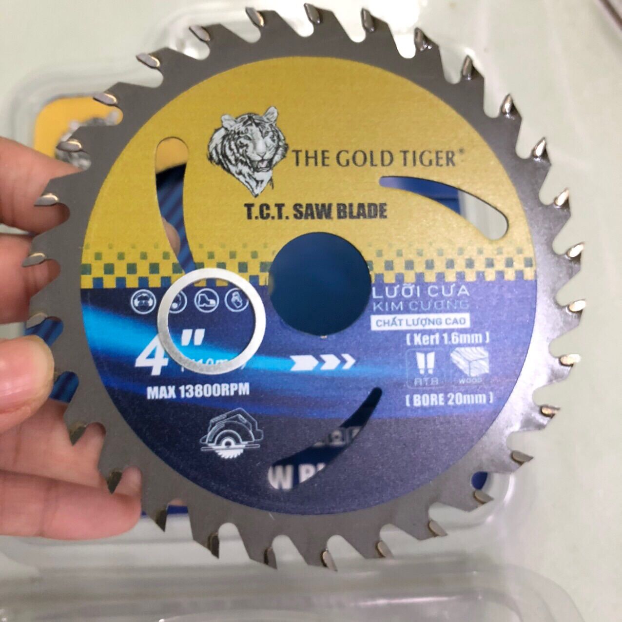 Lưỡi cưa gỗ tiger 110mm 30 răng . lưỡi cắt gỗ tiger 100mm 105mm 30 răng. luoi cua go tiger 105mm 30 rang 1 tac. luoi cat go tiger 100mm 105mm. đĩa cưa gỗ tiger 105. dia cua go tiger. đĩa cắt gỗ tiger. dia cat go tiger
