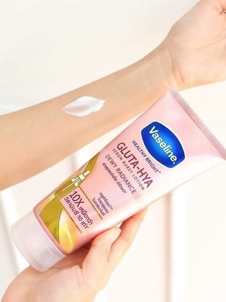 Vaseline 10x GLUTA HYA ĐÊM