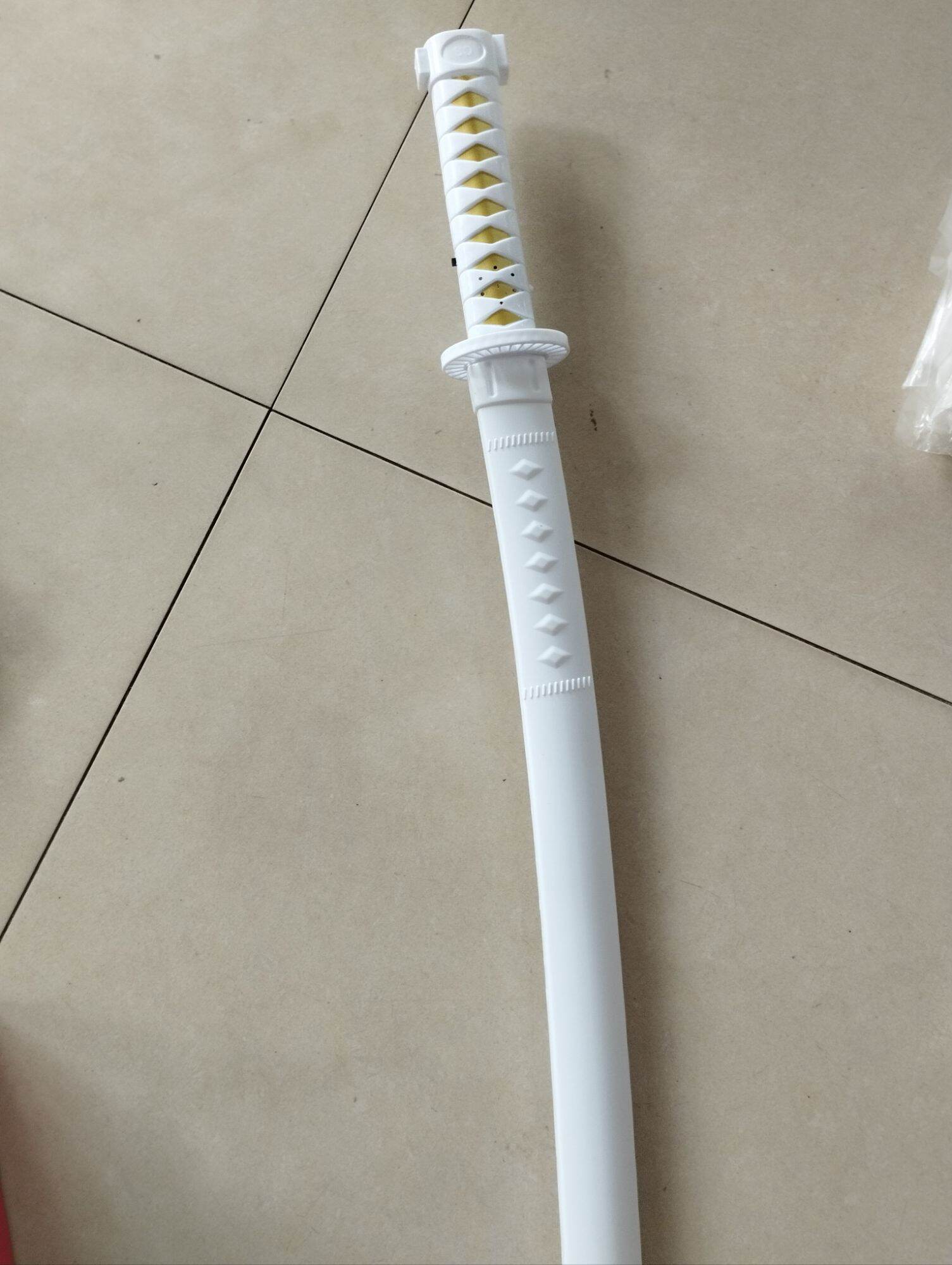 Ki m katana i ao ch i ph t s ng c n led t ng pin t t mixasale
