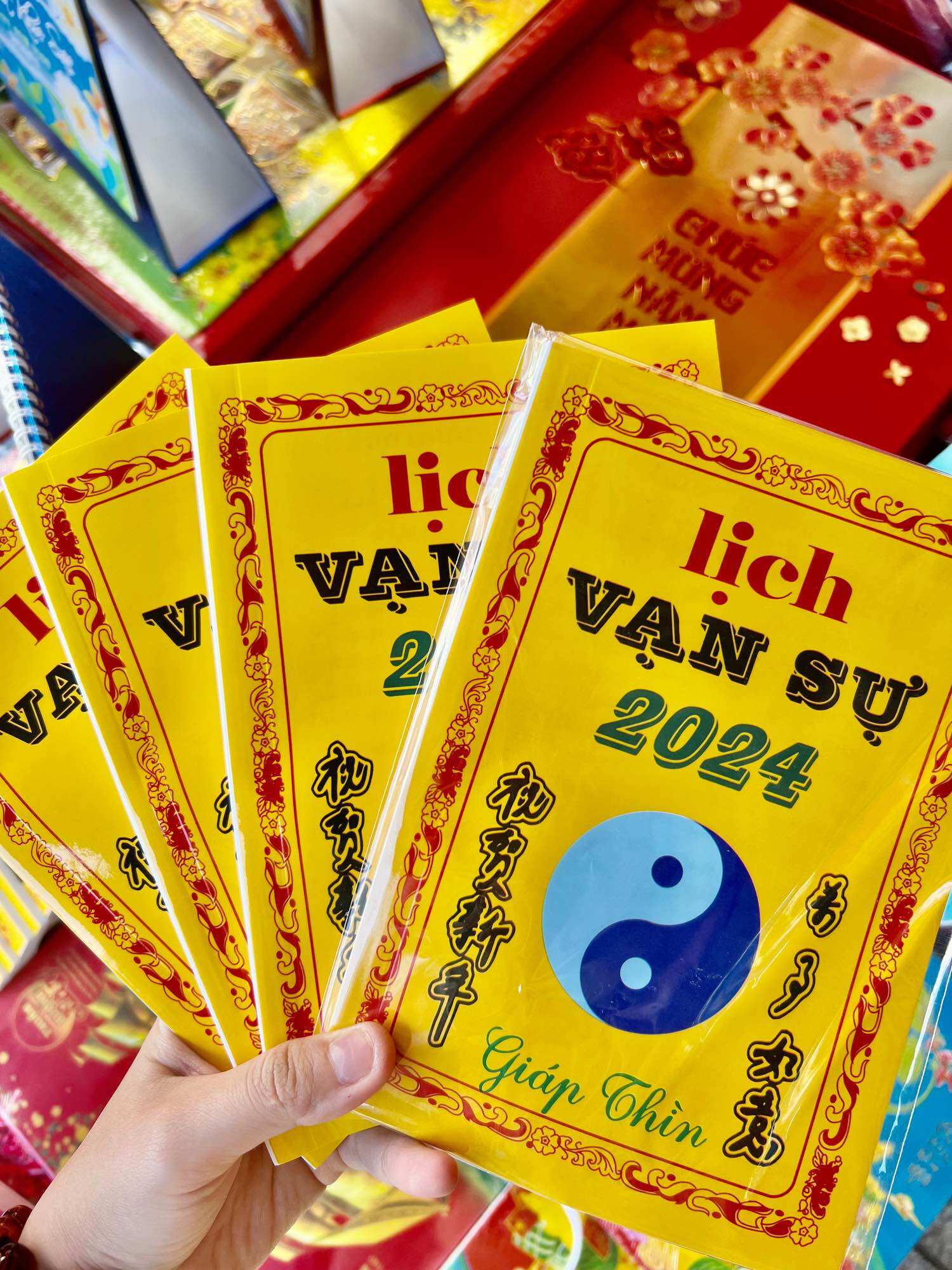 Lịch Vạn Sự 2024 Giáp Thìn Xem Ngày Lành Tháng Tốt