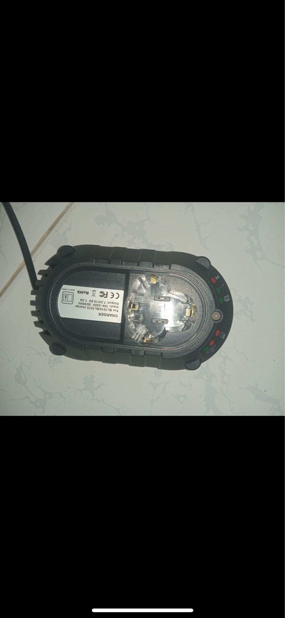 Pin Makita 10.8v 2.5ah nhận sạc hãng