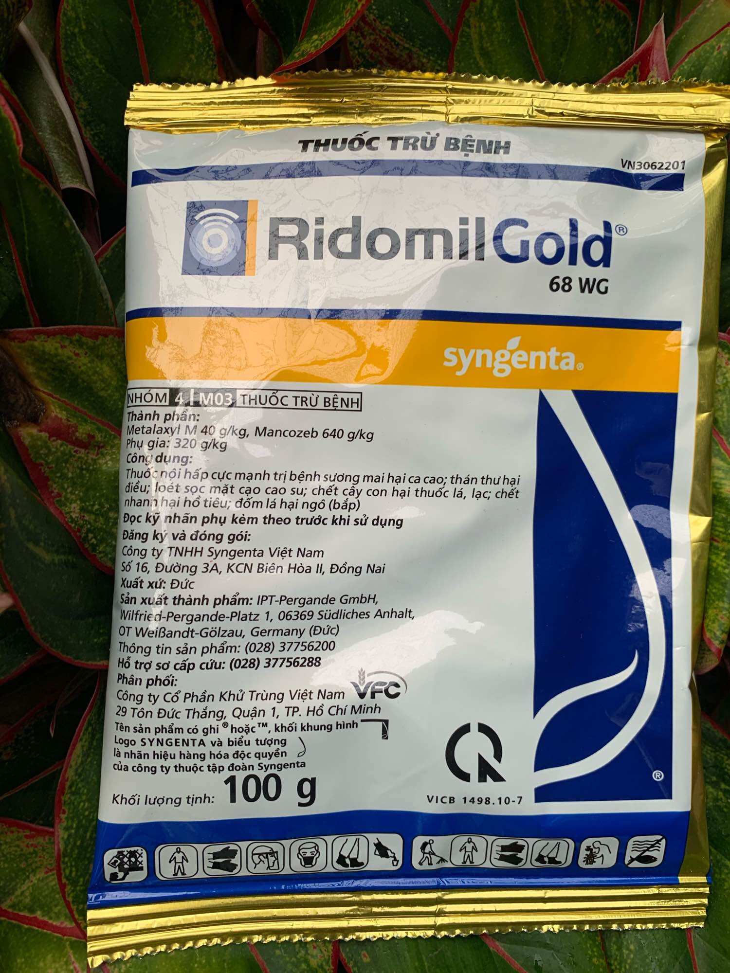Ridomil Gold 68Wg 100Gr: Phổ rộng chuyên Vàng lá, Sương mai, Thán thư, Chết nhanh cây con, Thối nhũn,tăng năng suất cây trồng