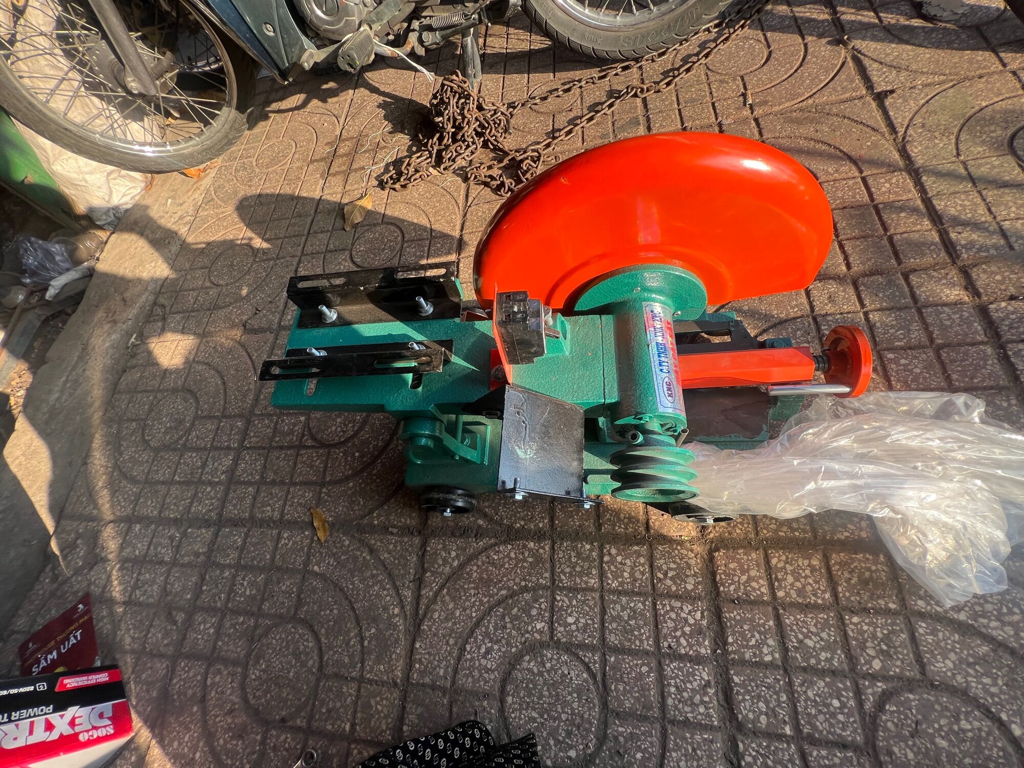 Máy cắt sắt 3tấc5 ( loại dày,khung chưa có moteur)
