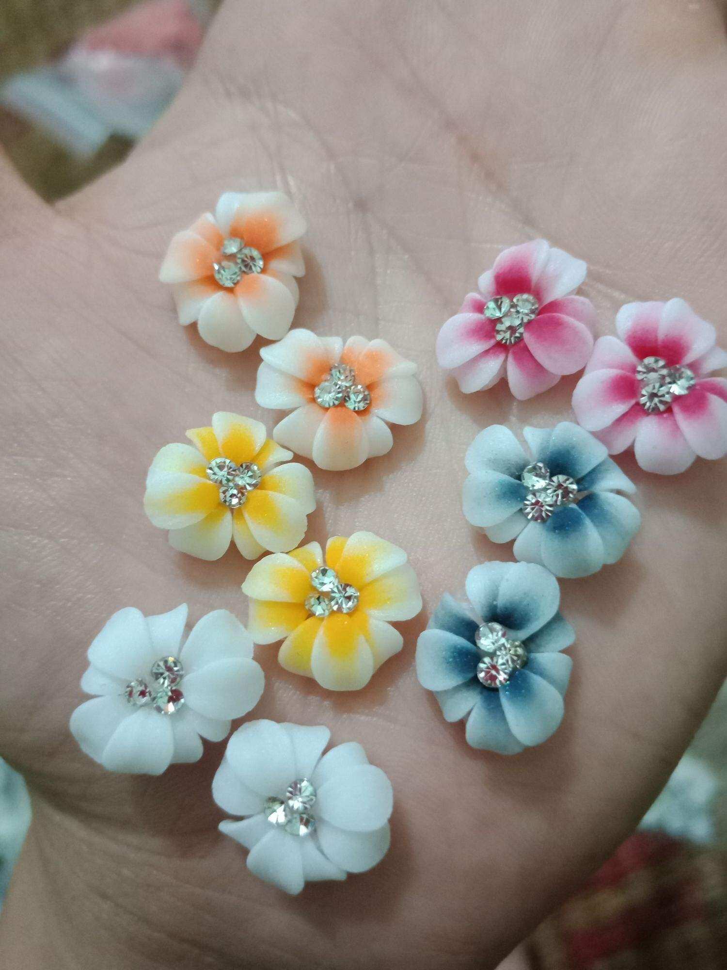 hoa cúc bột 9 cánh ôm móng set 10 bông