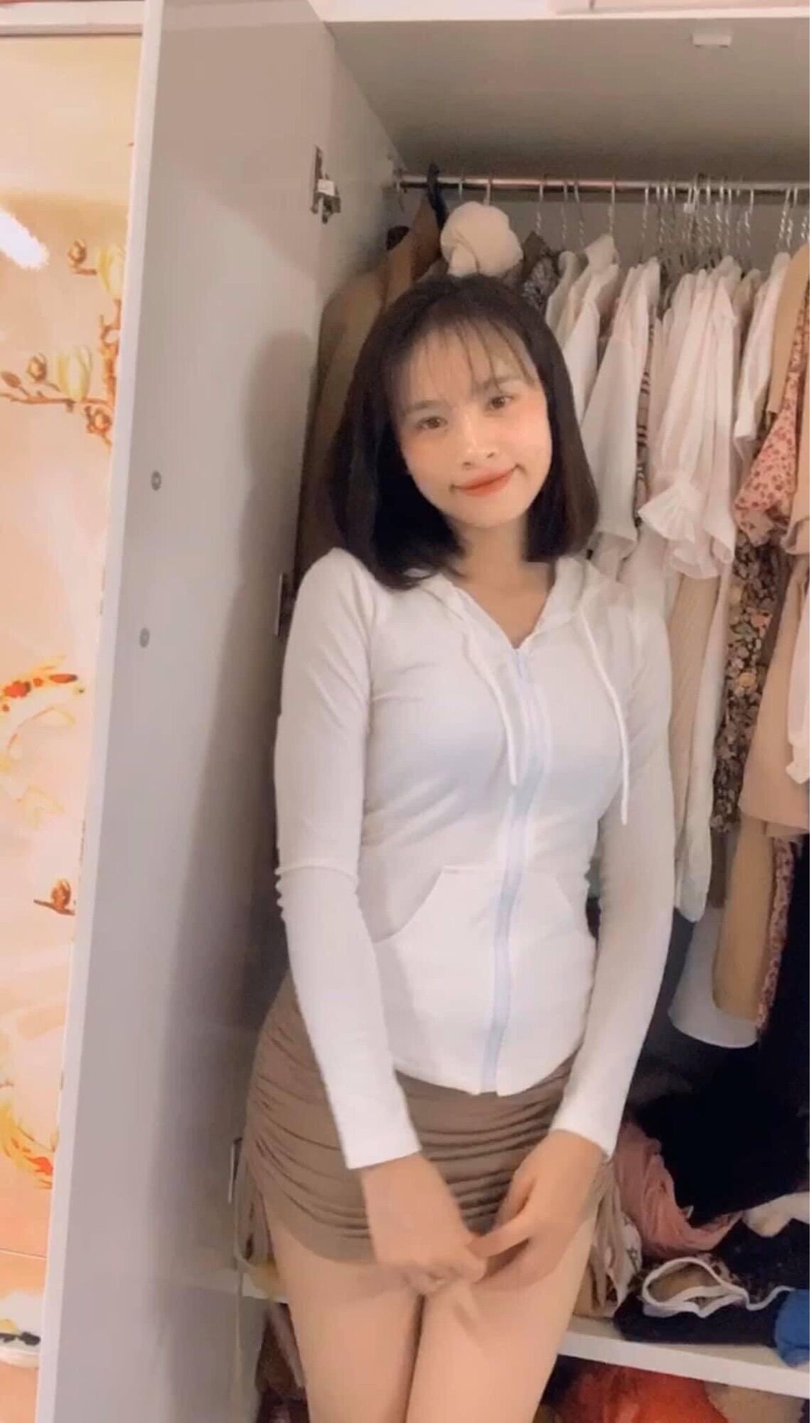 Áo khoác thun dài tay ôm body