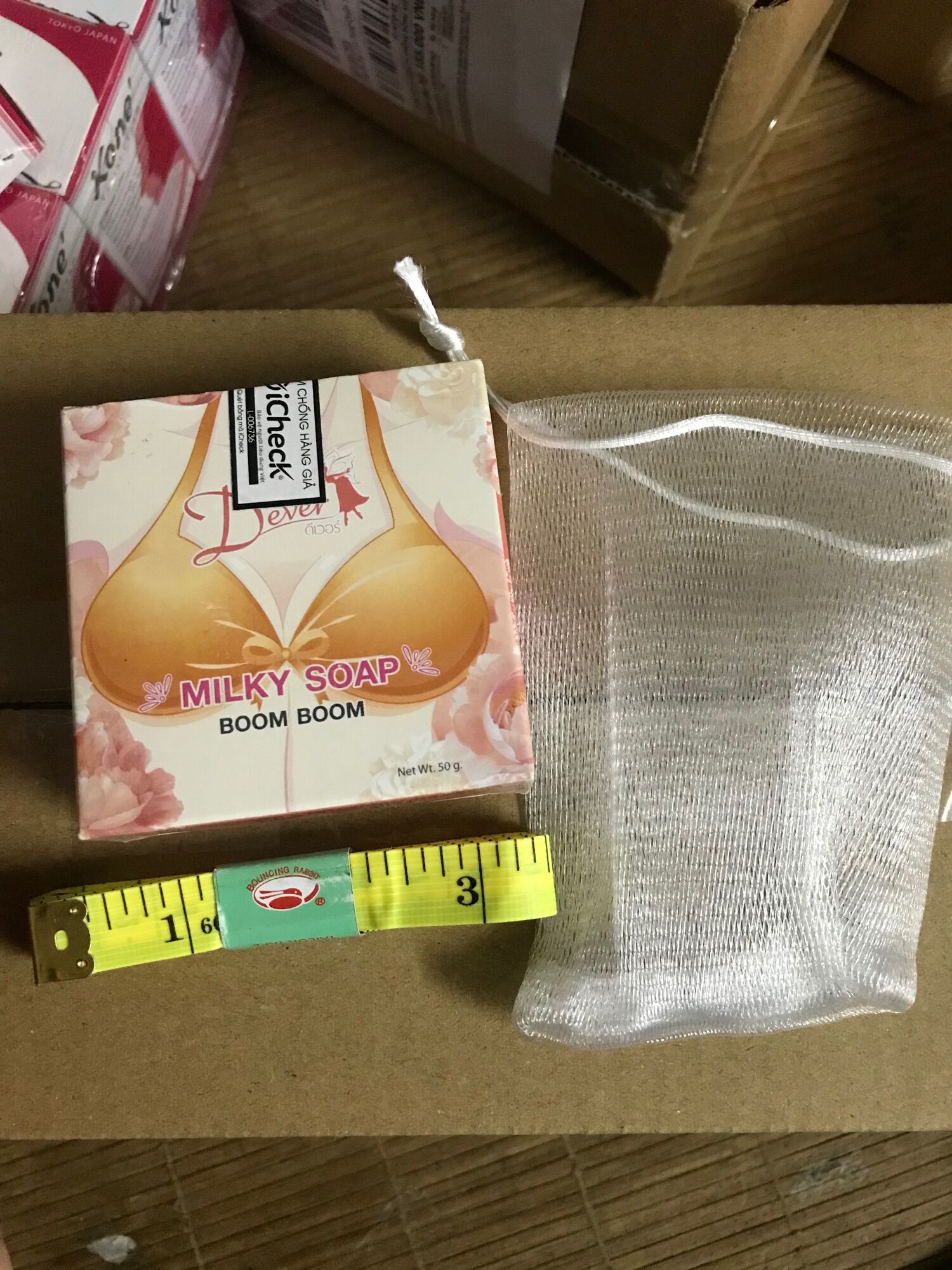 Xà phòng nở ngực milky soap Thái Lan