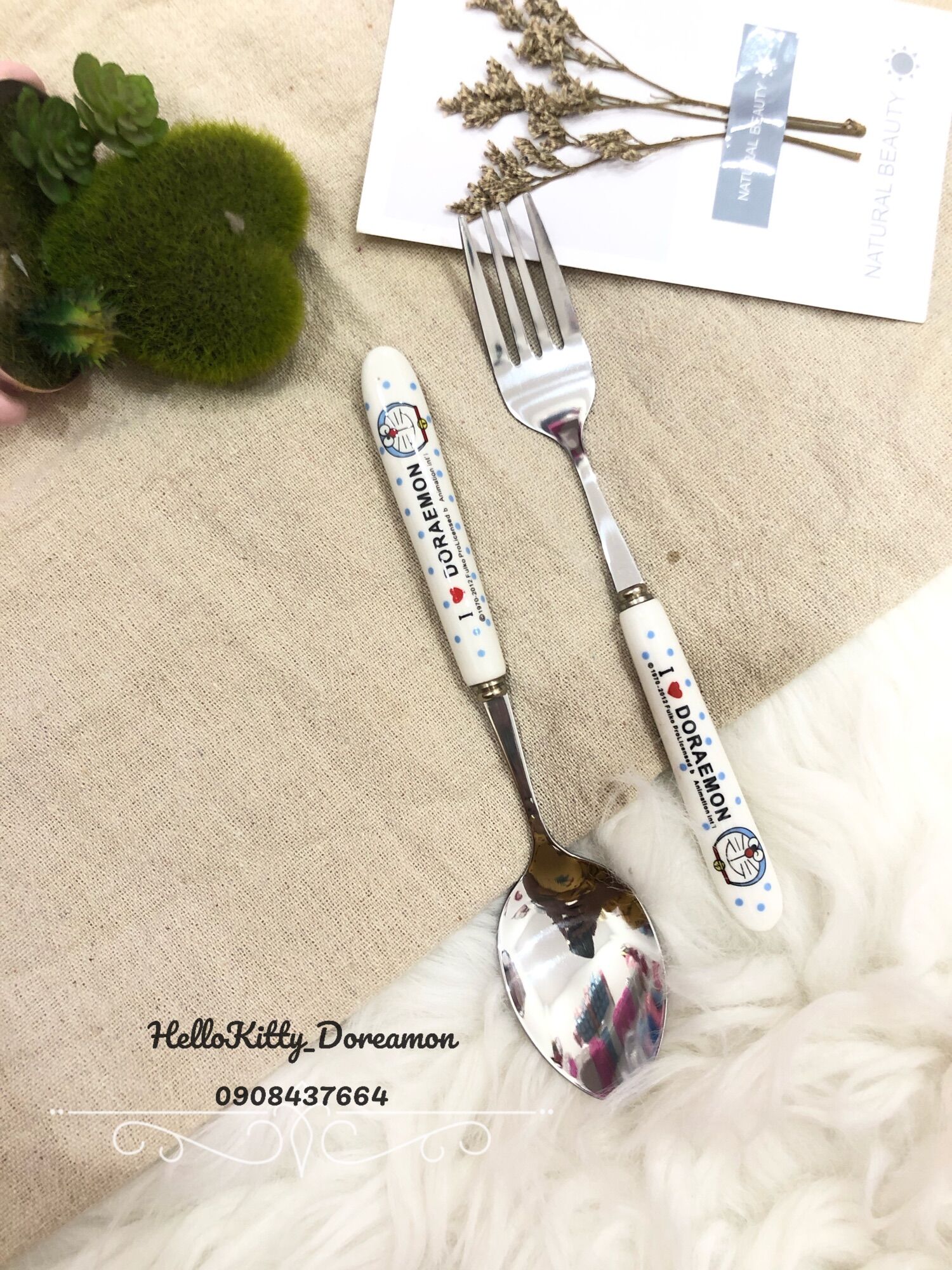 Bộ muỗng nĩa cán sứ inox HelloKitty Doreamon