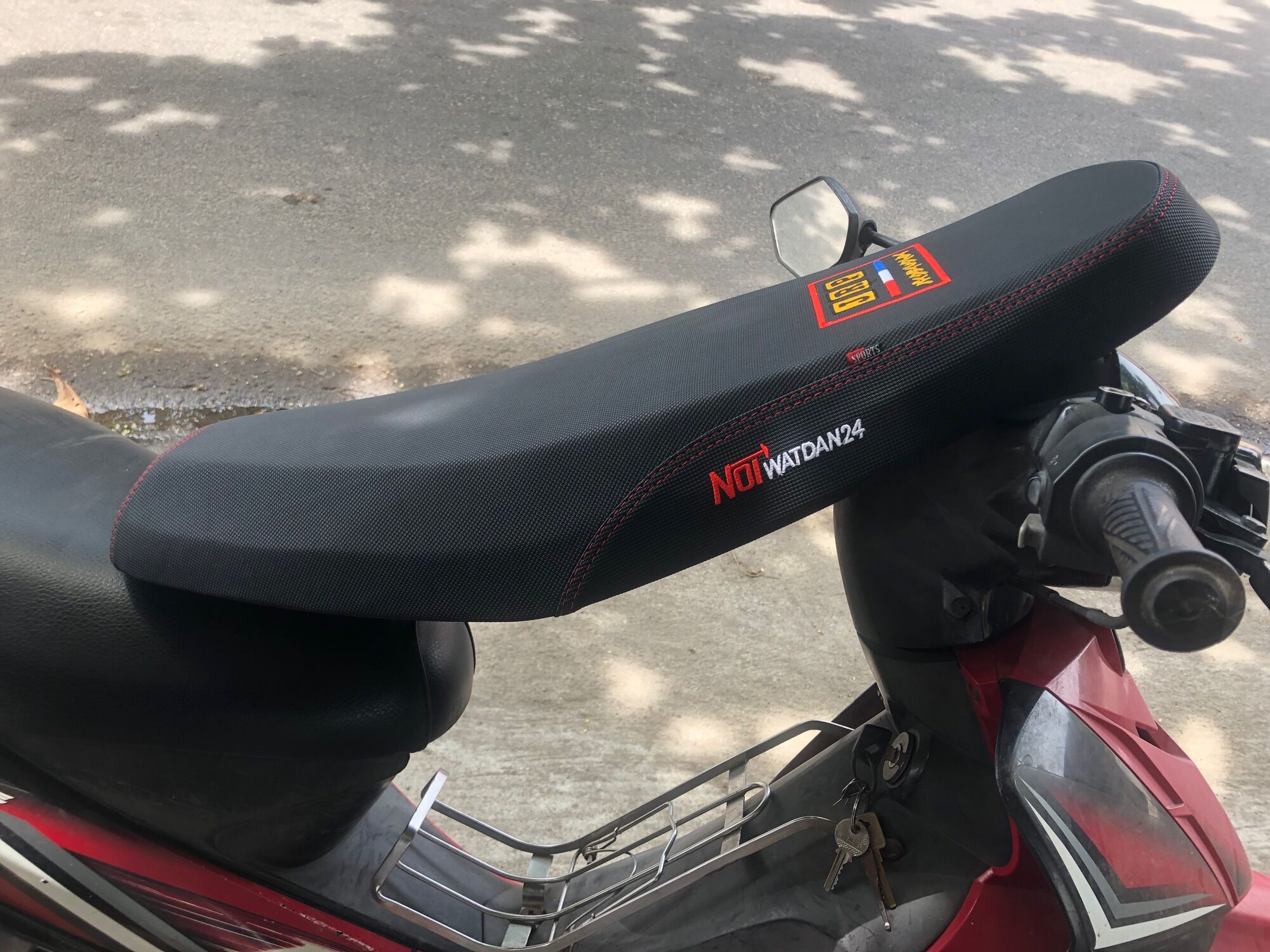 Yên Sirius Gọt Mỏng Thêu Jrp