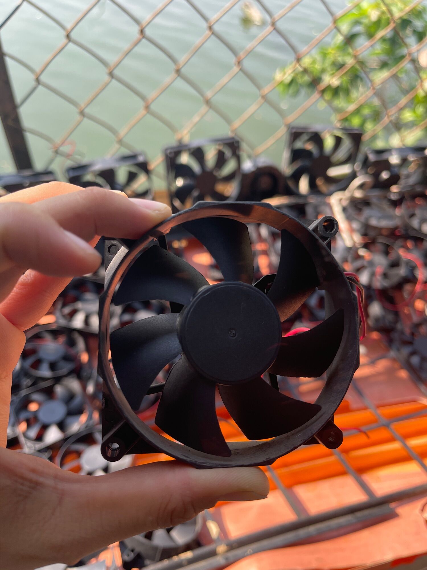 Fan Quạt tản nhiệt 12V 8x8x2cm