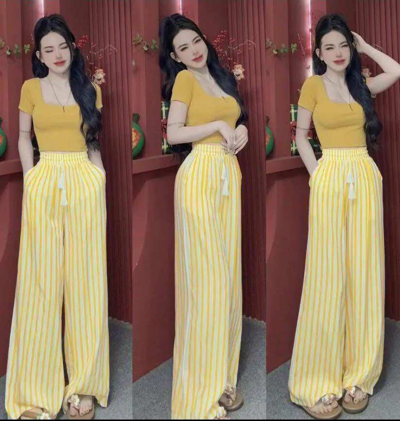 Set áo corop kèm quần sọc