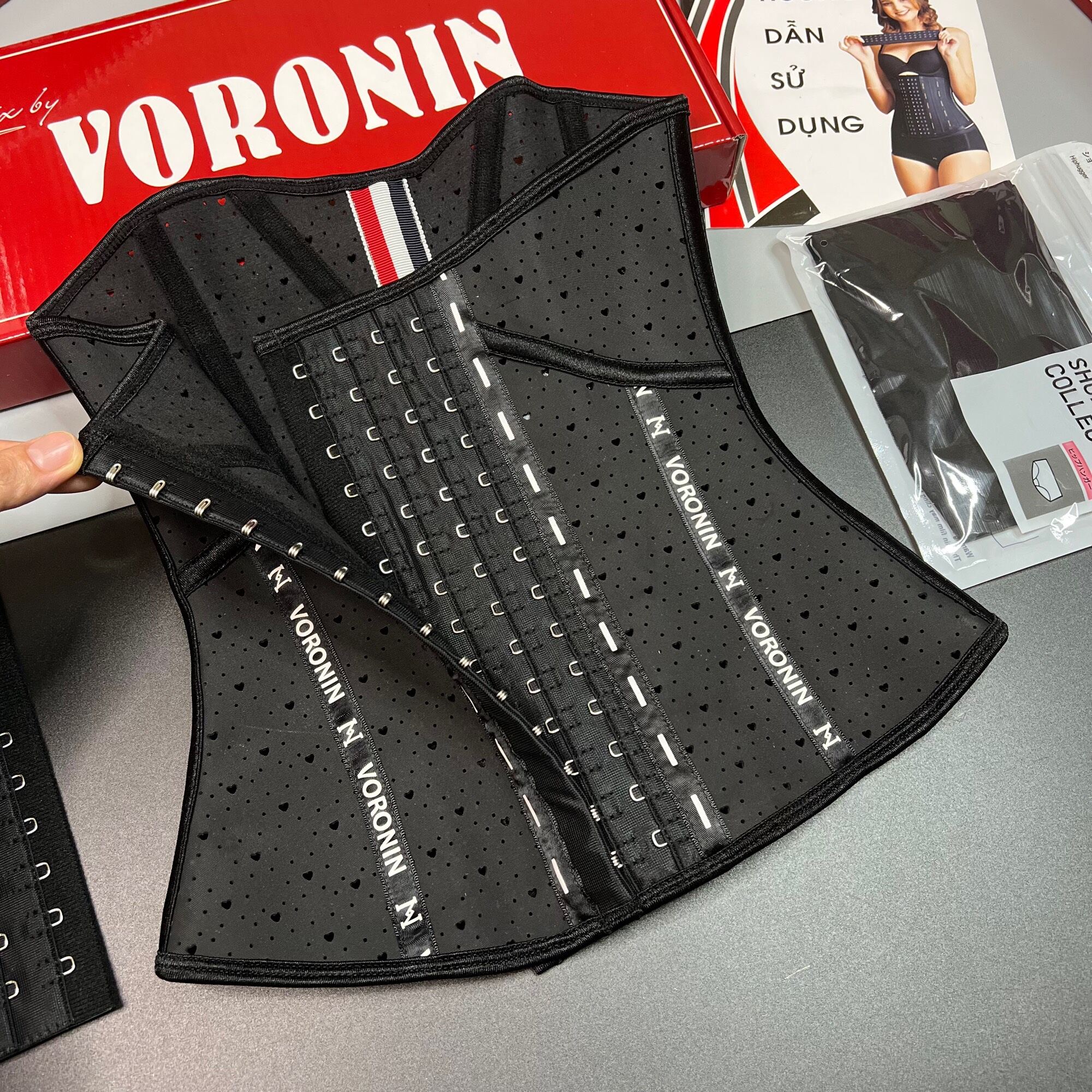 Đai siêu eo Voronin