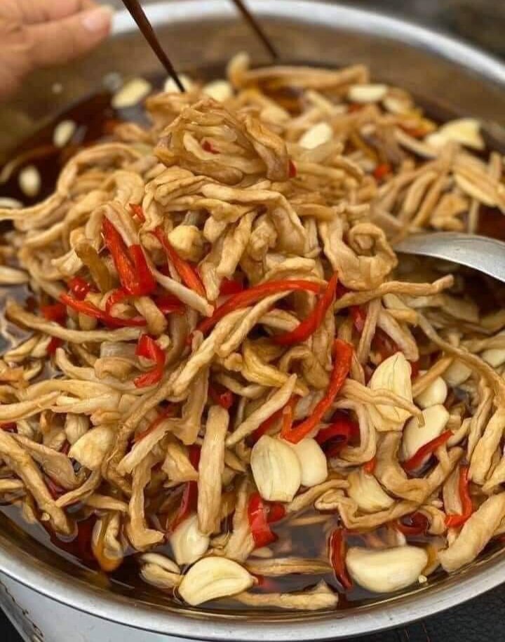 1kg củ cải ngâm tương tỏi ớt giòn đậm vị ăn chay