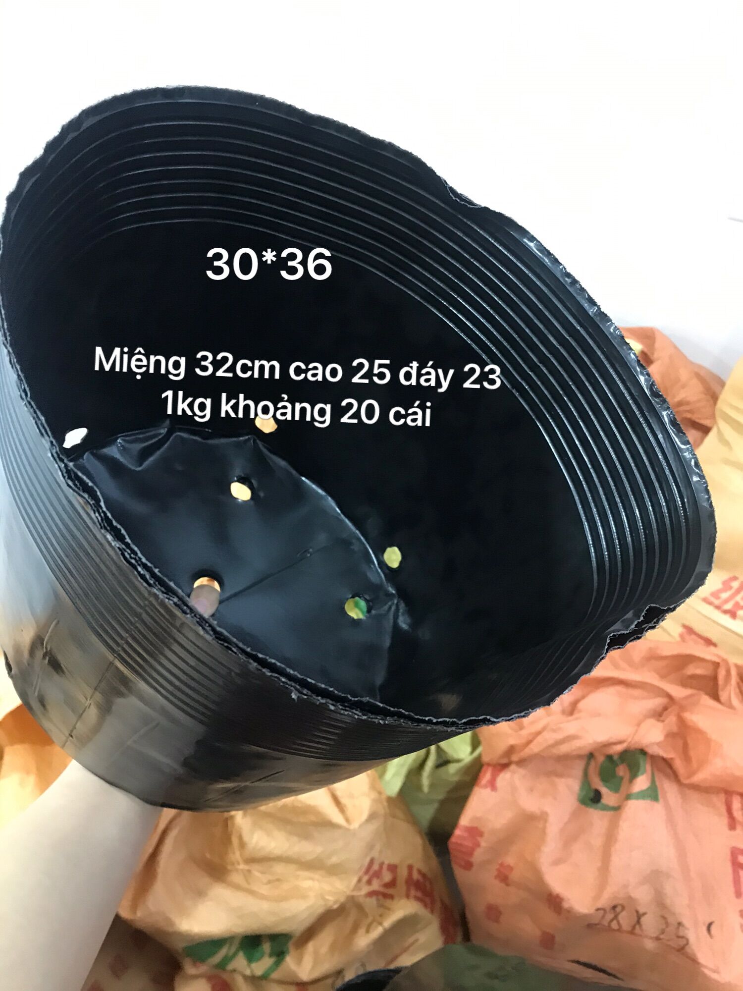 1kg bầu trồng cây 30.36