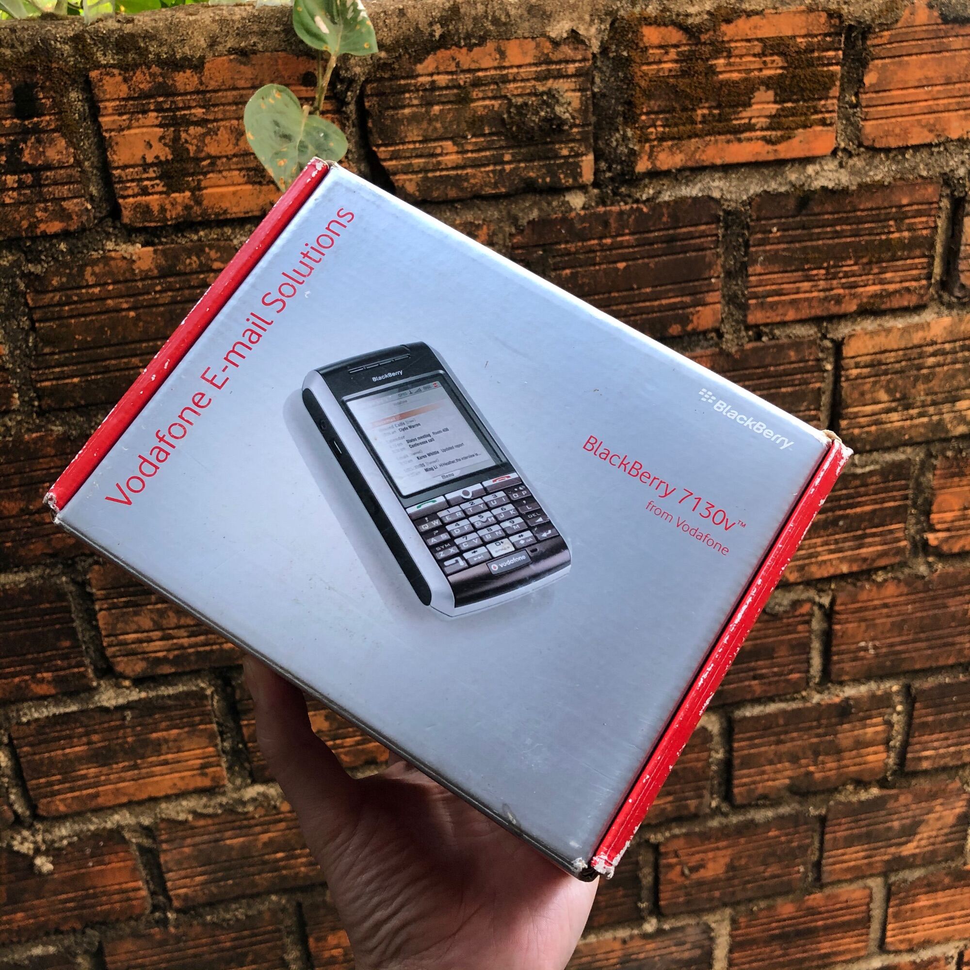 Điện Thoại Blackberry 7103v Vodafone Fullbox Likenew