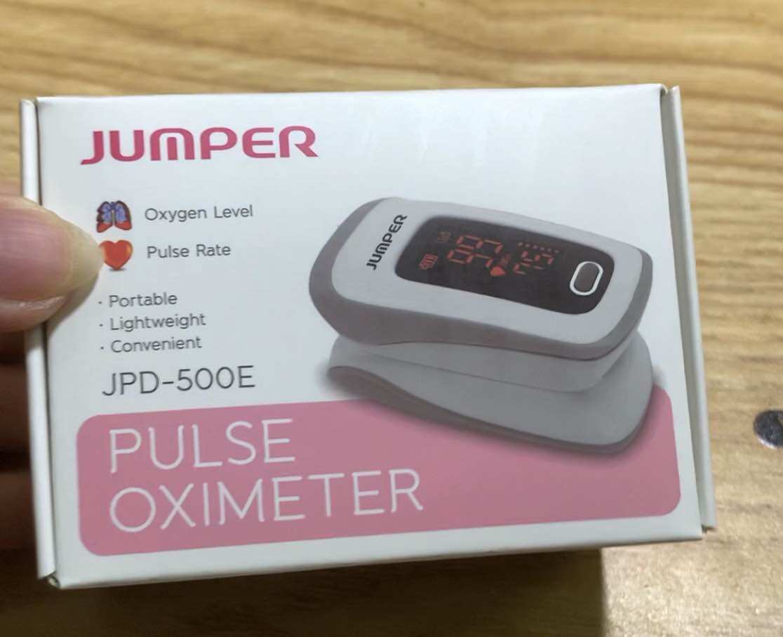 Máy đo nồng độ oxy trong máu spo2 jumper 500e