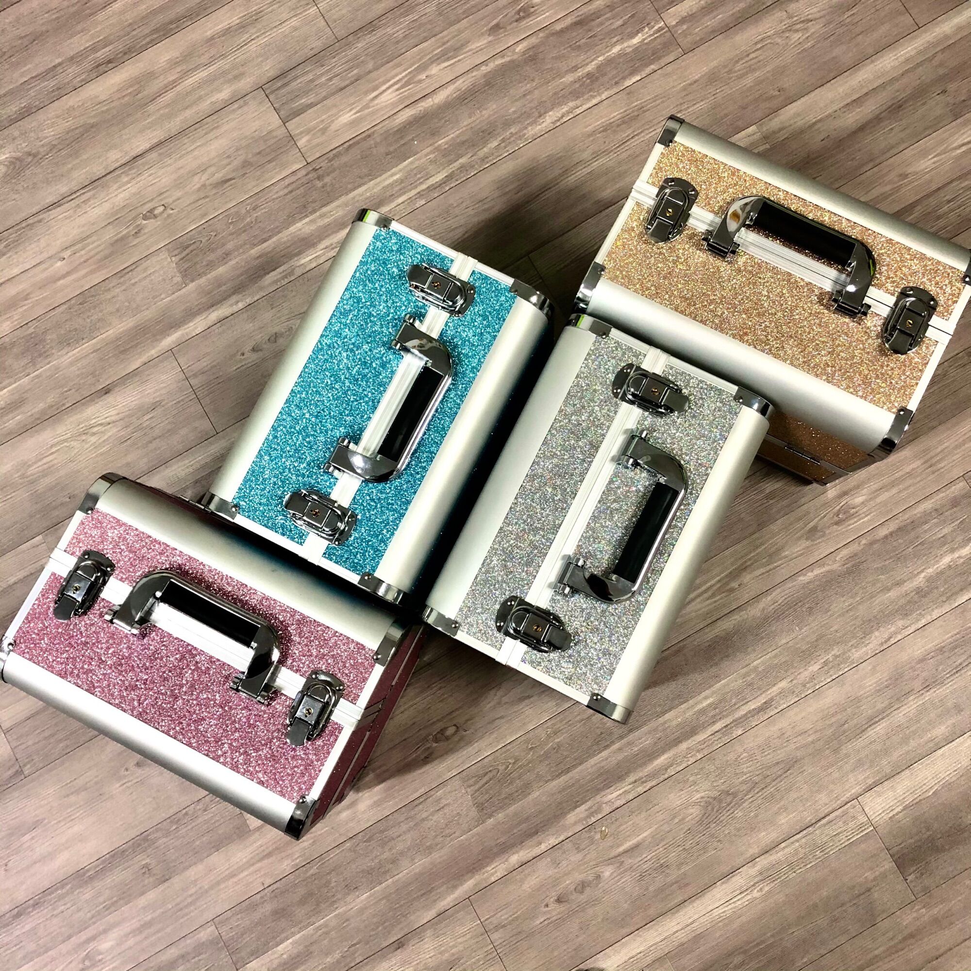 Cốp đựng đồ trang điểm,nail,mi,phun xăm
