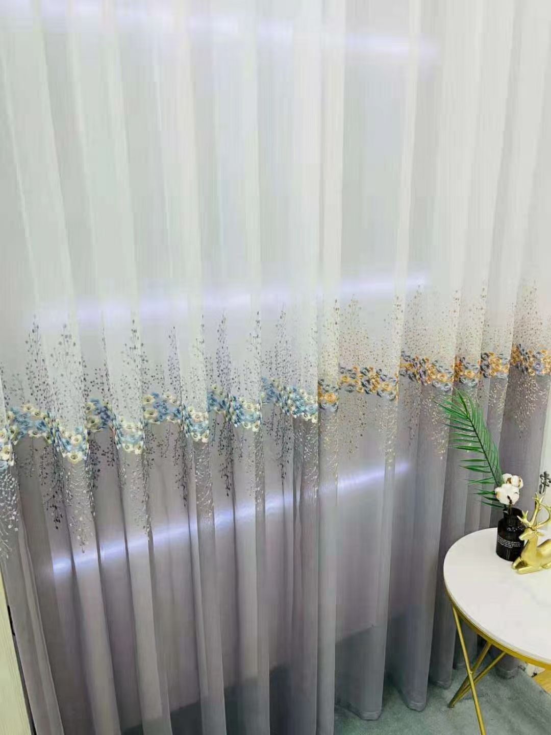 Vải rèm voan thêu đan màu