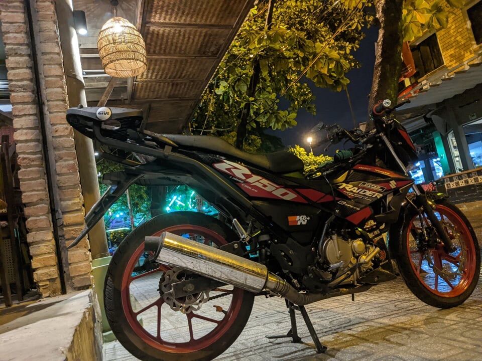 Baga Givi HRV Raider Fi, Satria