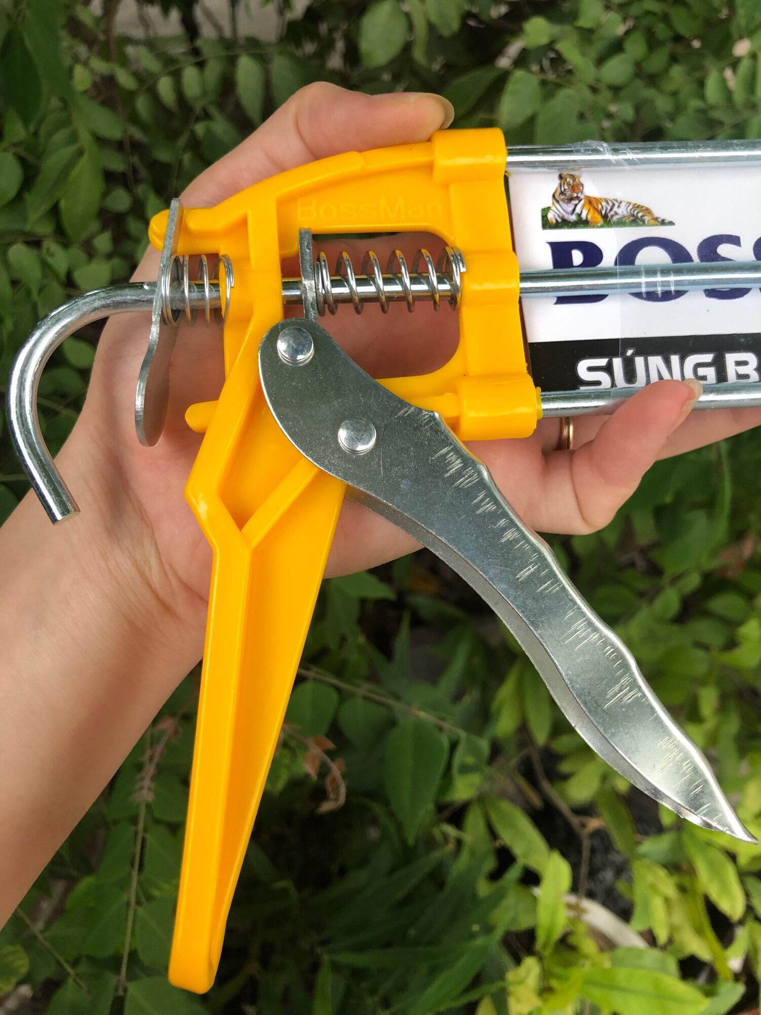 Súng bắn keo Silicon Bossman cao cấp