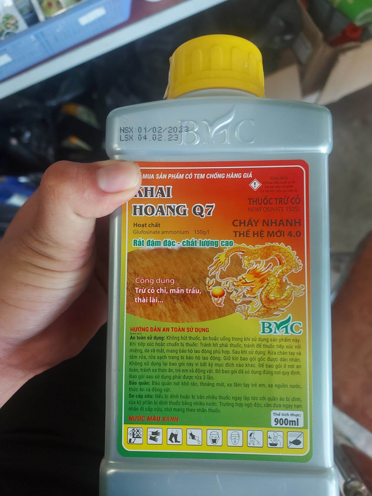 Cỏ Cháy Q7 900ml ( Khai Hoang)