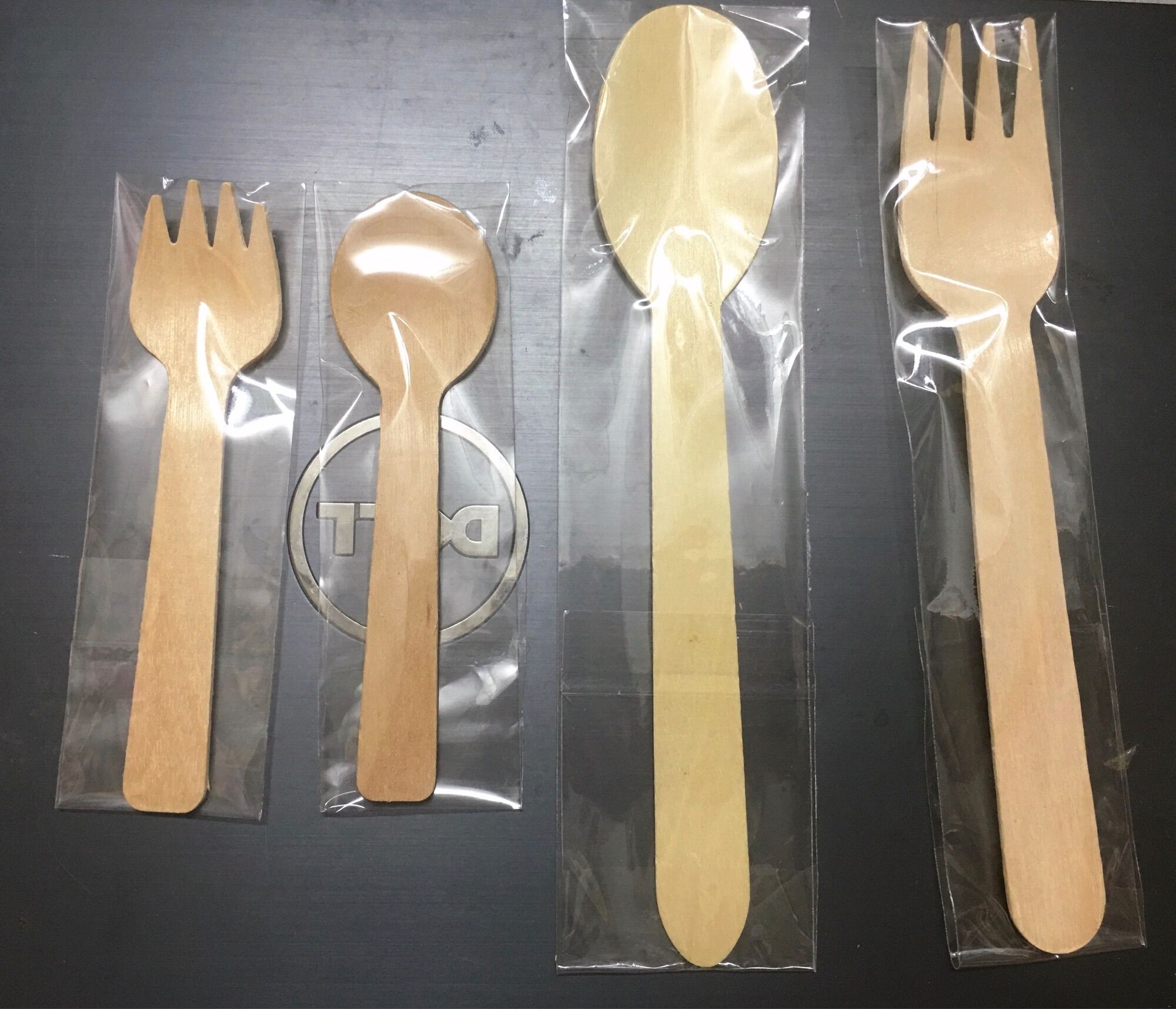 Set 10 bọc màng(10 muỗng gỗ hoặc 10 nĩa gỗ )